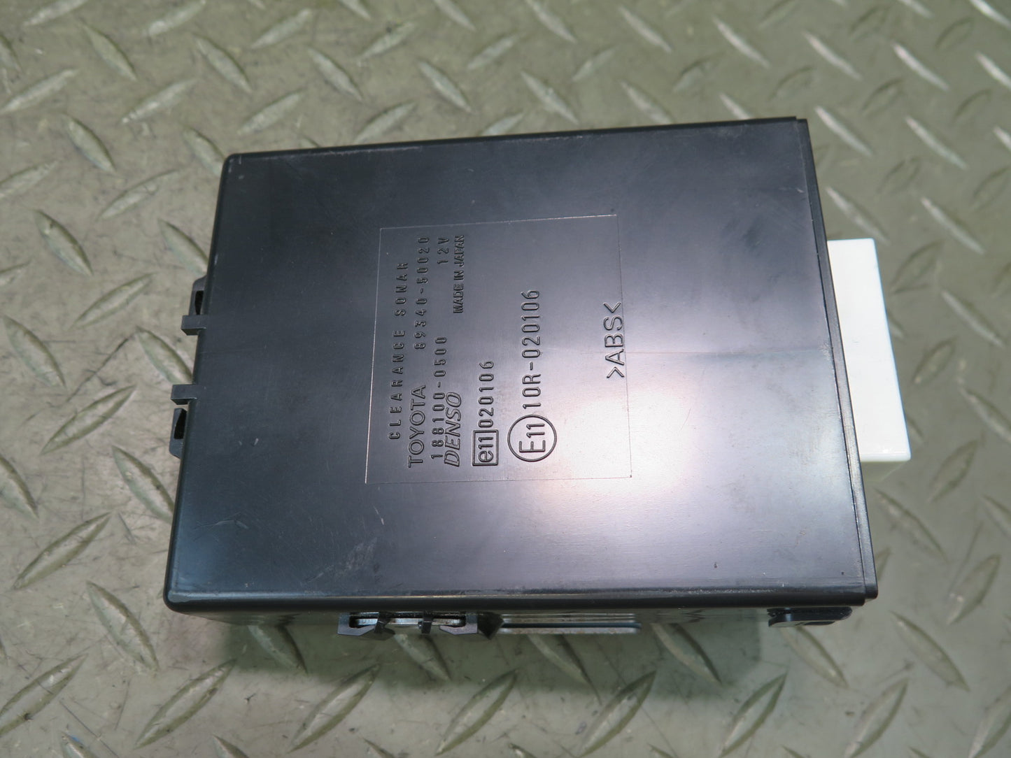 04-06 Lexus UCF30L LS430 Parking  Distance Assist Control Module 89340-50020 OEM