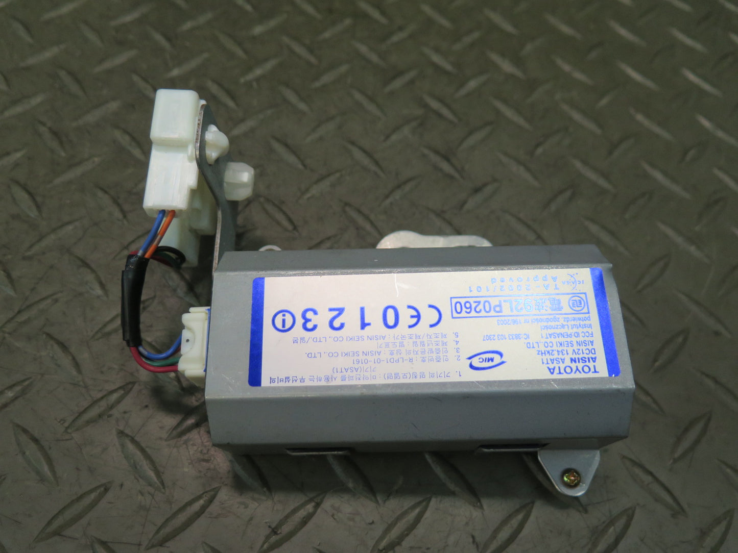 04-06 Lexus UCF30L LS430 Rear Trunk Luggage Smart KEY Oscillator 89993-50020 OEM