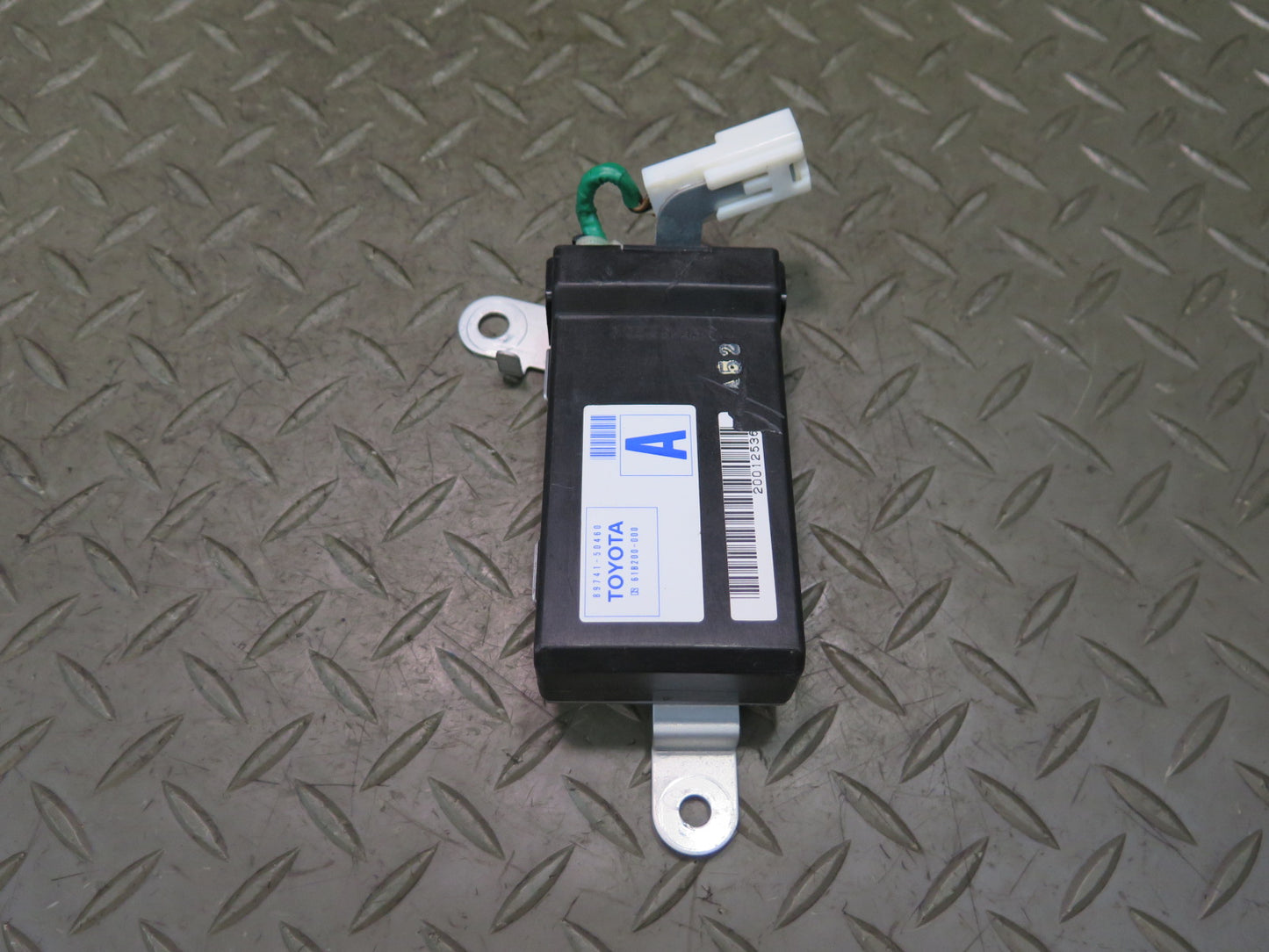 04-06 Lexus UCF30L LS430 Door Control Receiver Module 89741-50460 OEM