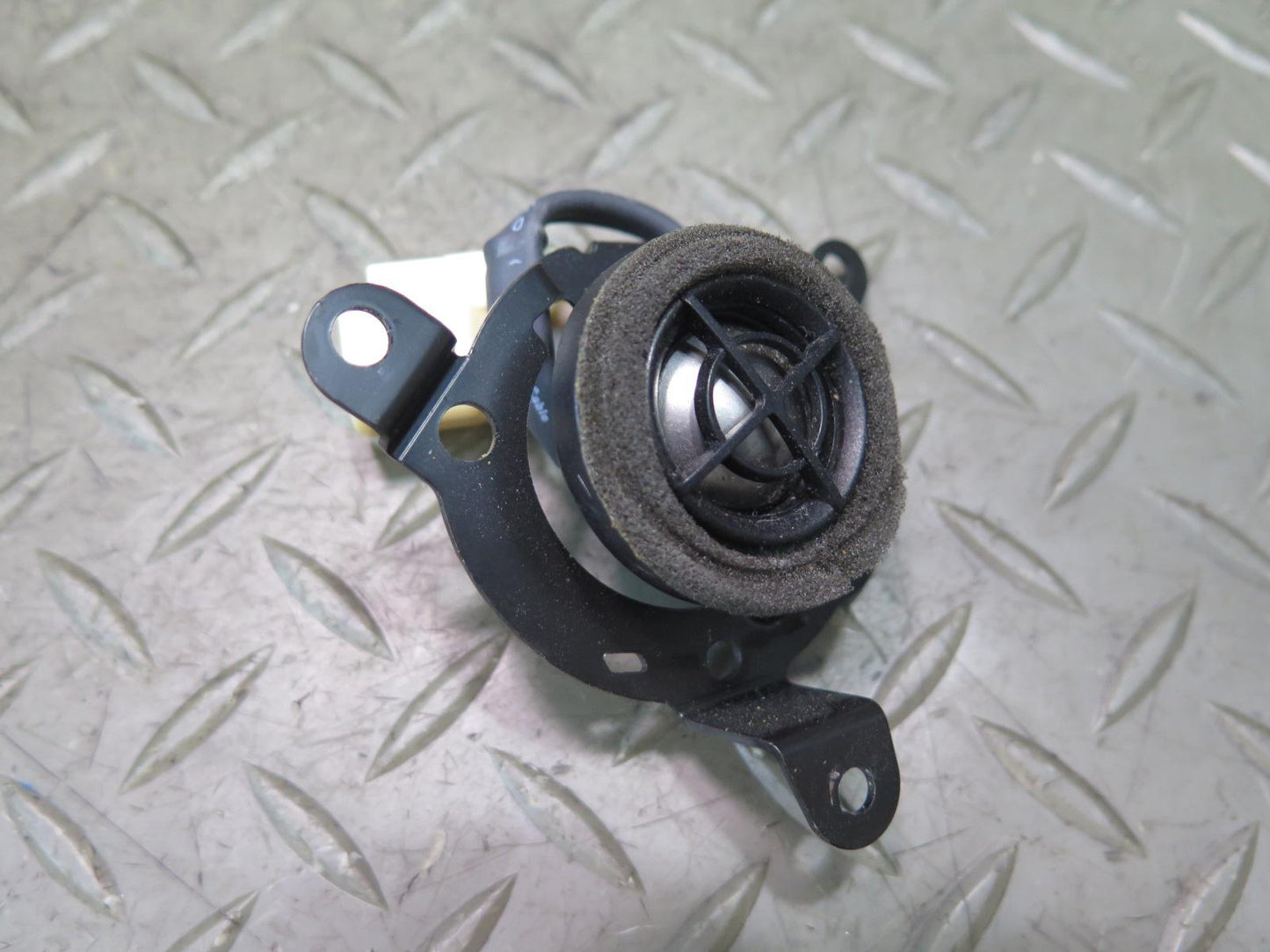 01-06 Lexus UCF30L LS430 Set of 2 Rear Mark Levinson Tweeter Speaker OEM