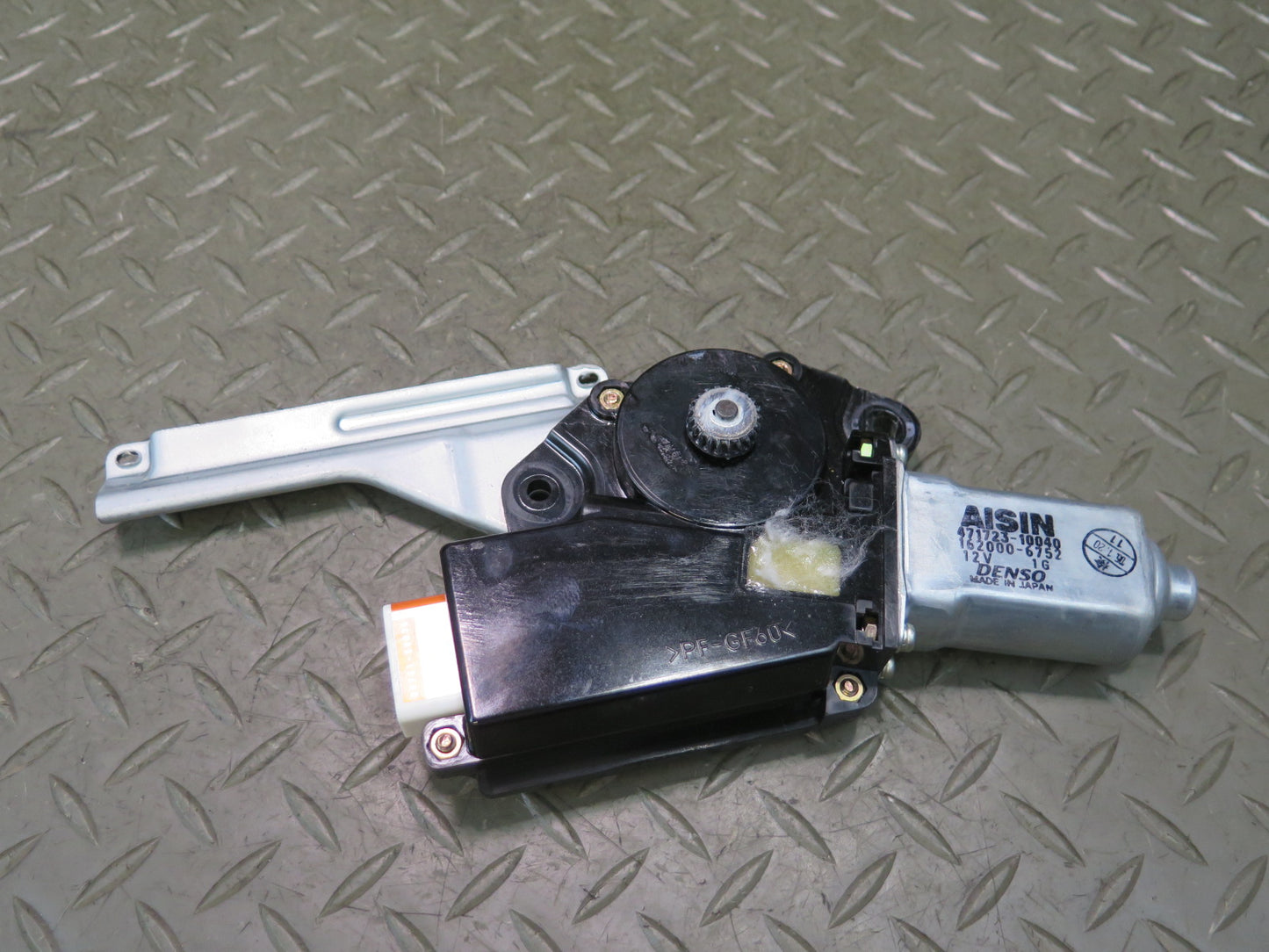 04-06 Lexus UCF30L LS430 Sunroof Motor Drive Unit 63260-50060 OEM