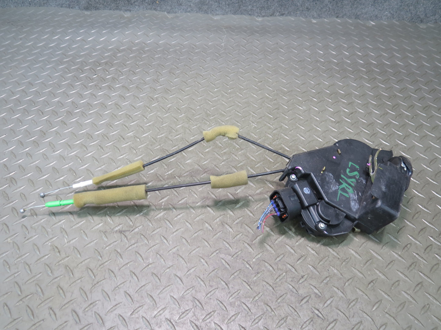 02-06 Lexus UCF30L LS430 Rear Left Door Lock Latch Actuator NO Soft Close OEM
