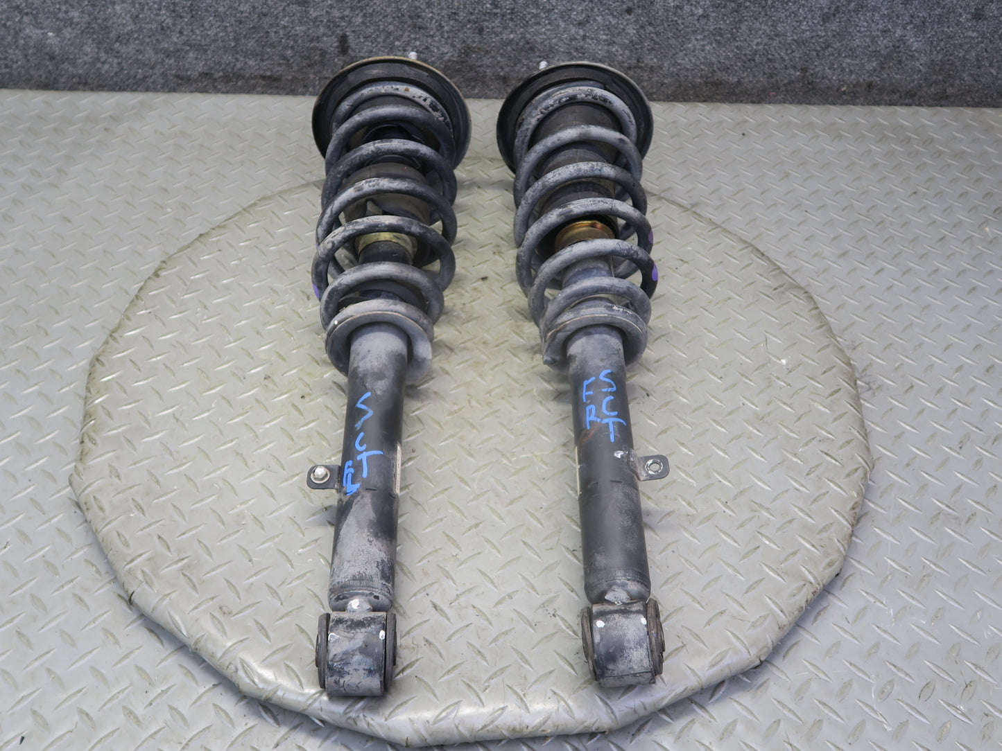 02-05 Lexus SC430 Front Left Right Suspension Strut Shock Absorber Set 122K OEM