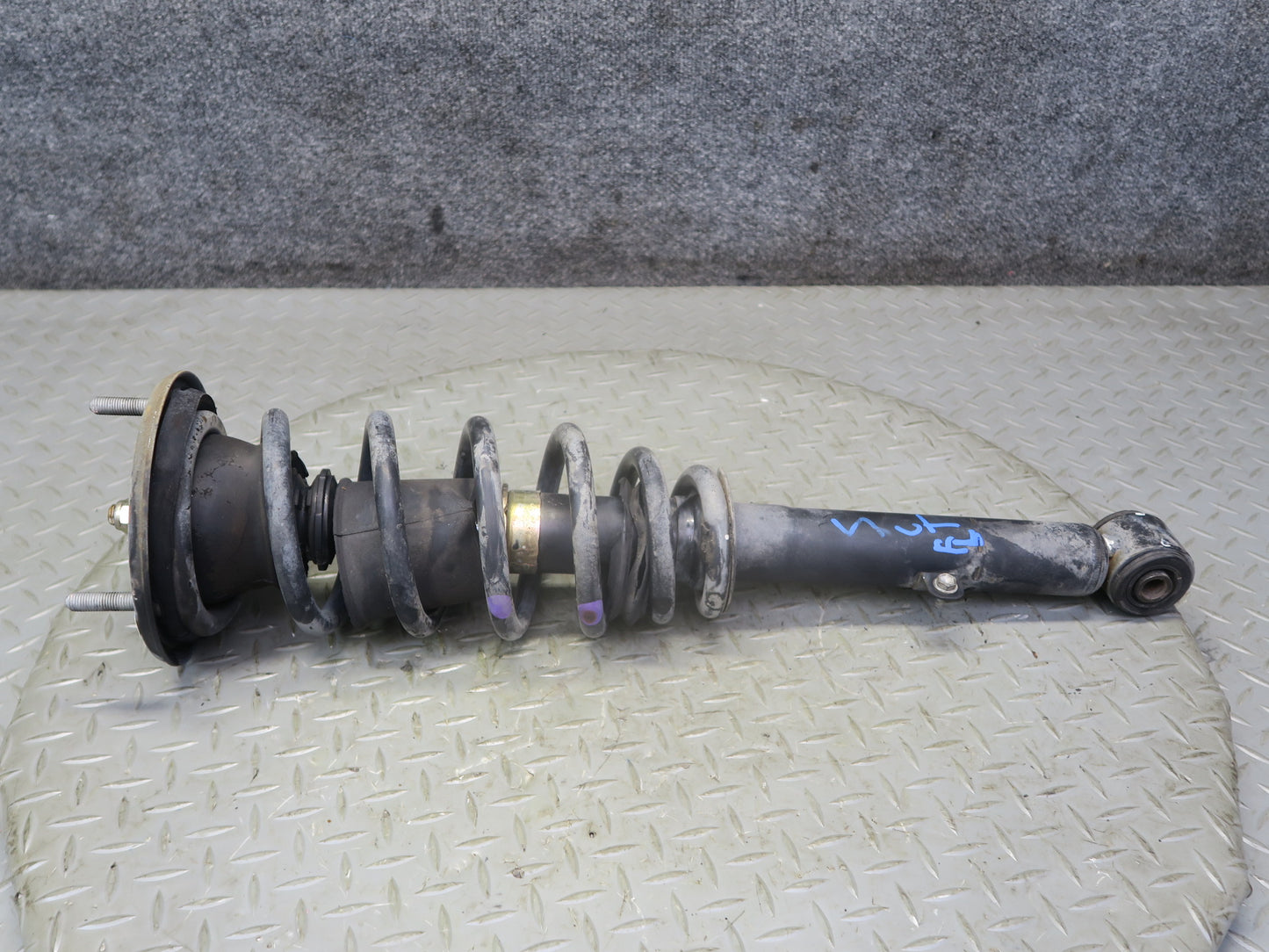 02-05 Lexus SC430 Front Left Right Suspension Strut Shock Absorber Set 122K OEM