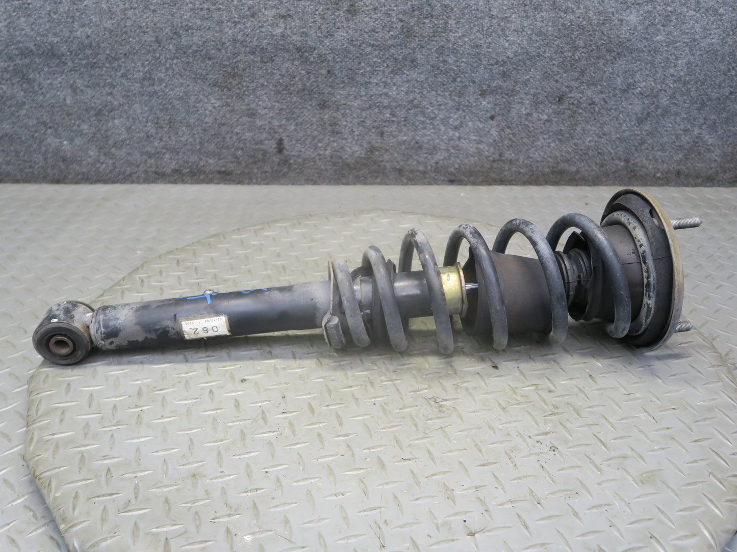 02-05 Lexus SC430 Front Left Right Suspension Strut Shock Absorber Set 122K OEM