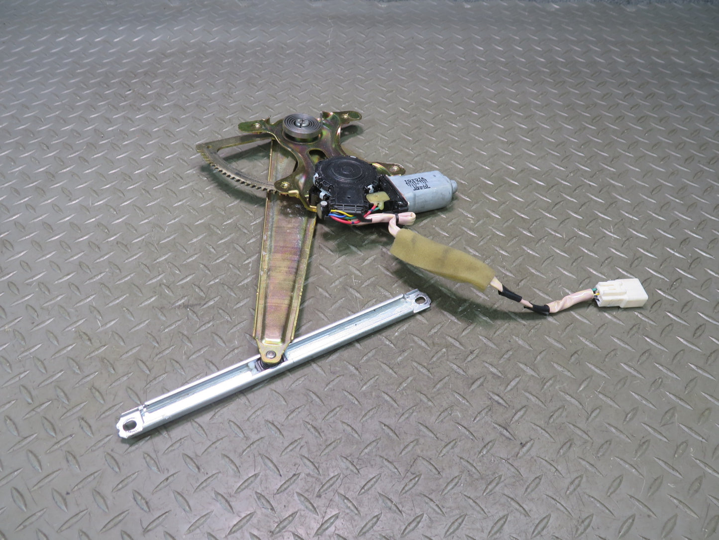 01-06 Lexus UCF30L LS430 Rear Left Door Window Regulator w Motor OEM