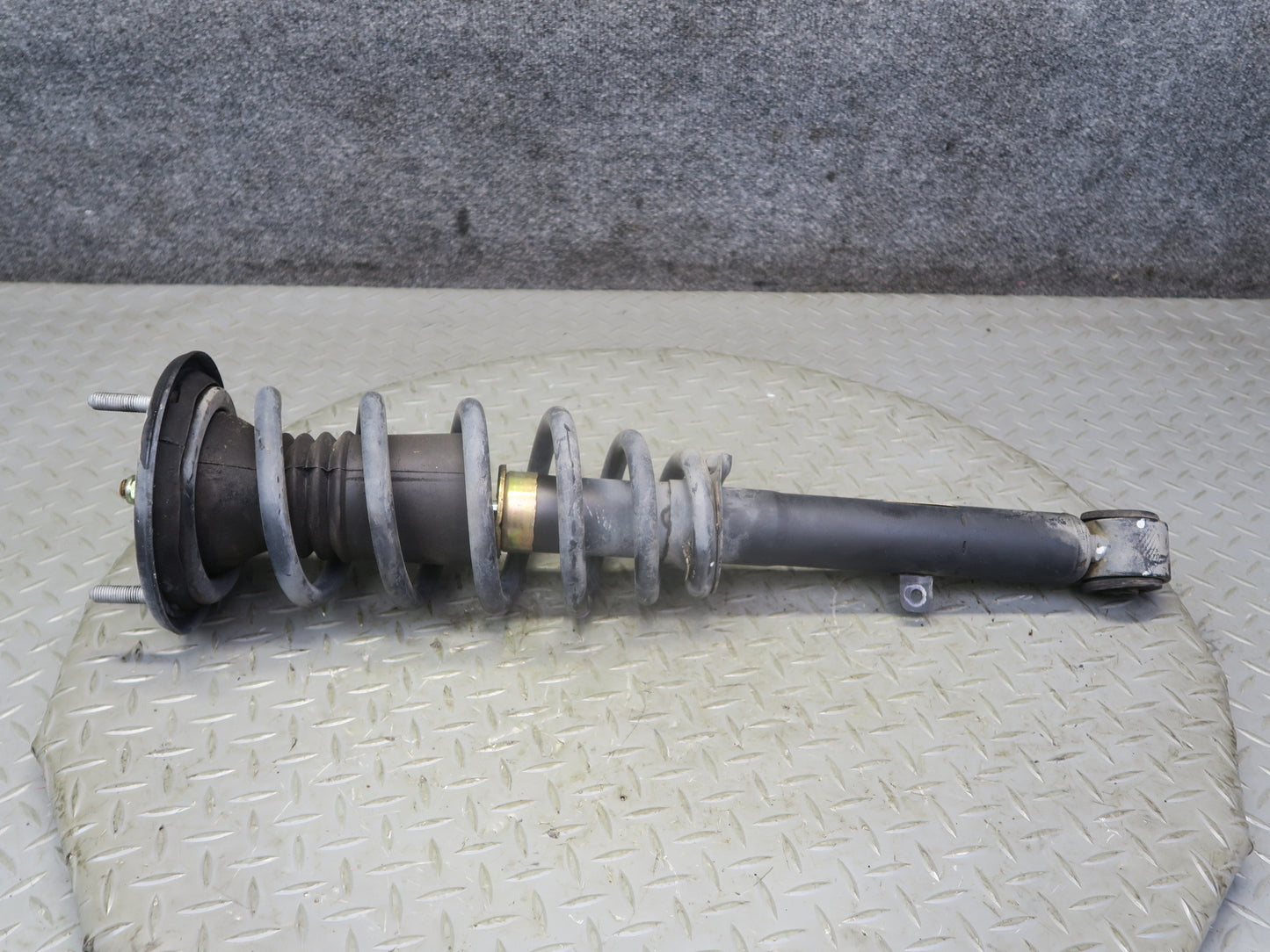 02-05 Lexus SC430 Front Left Right Suspension Strut Shock Absorber Set 122K OEM