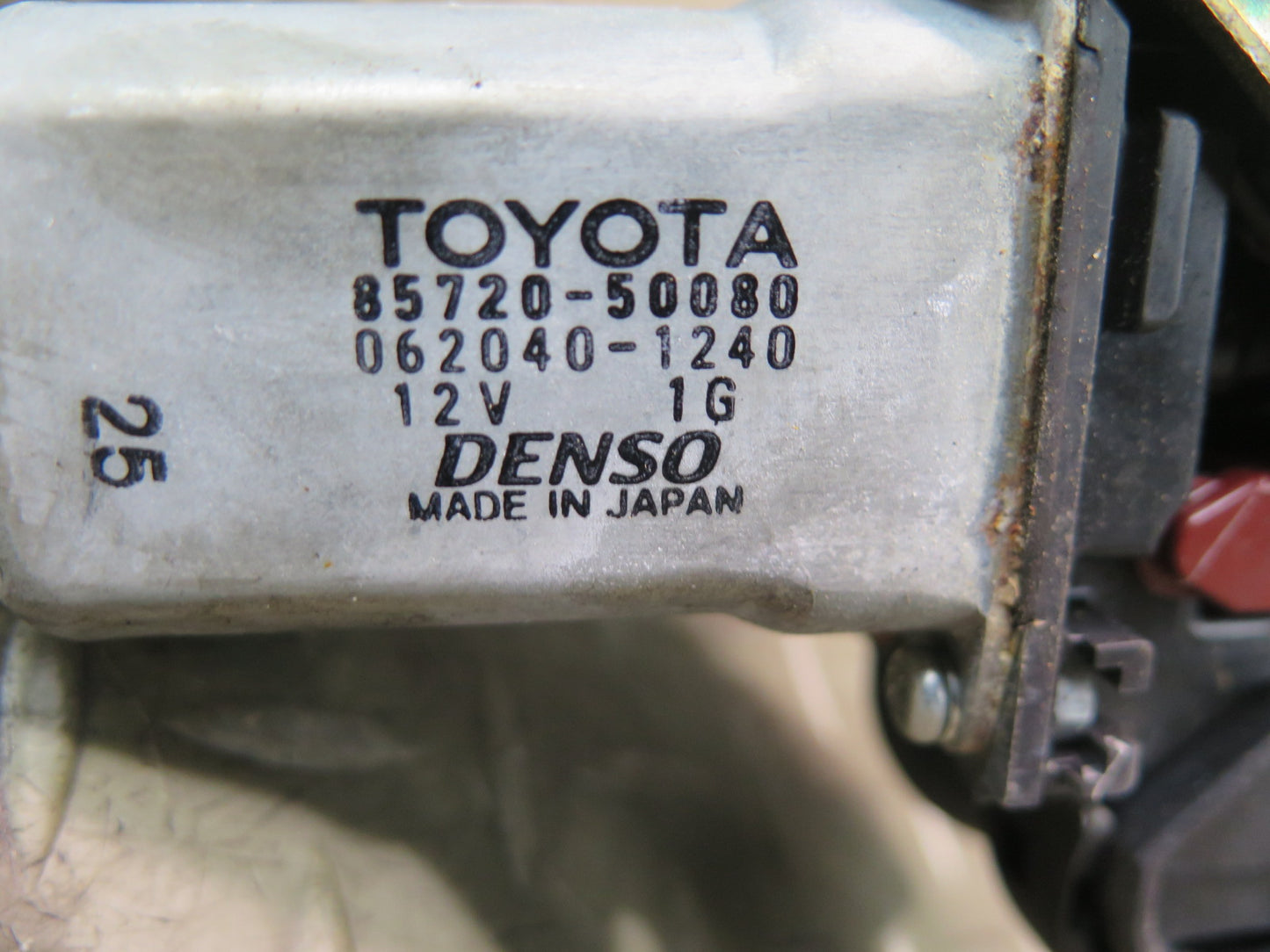01-06 Lexus UCF30L LS430 Front Left Door Window Regulator w Motor OEM