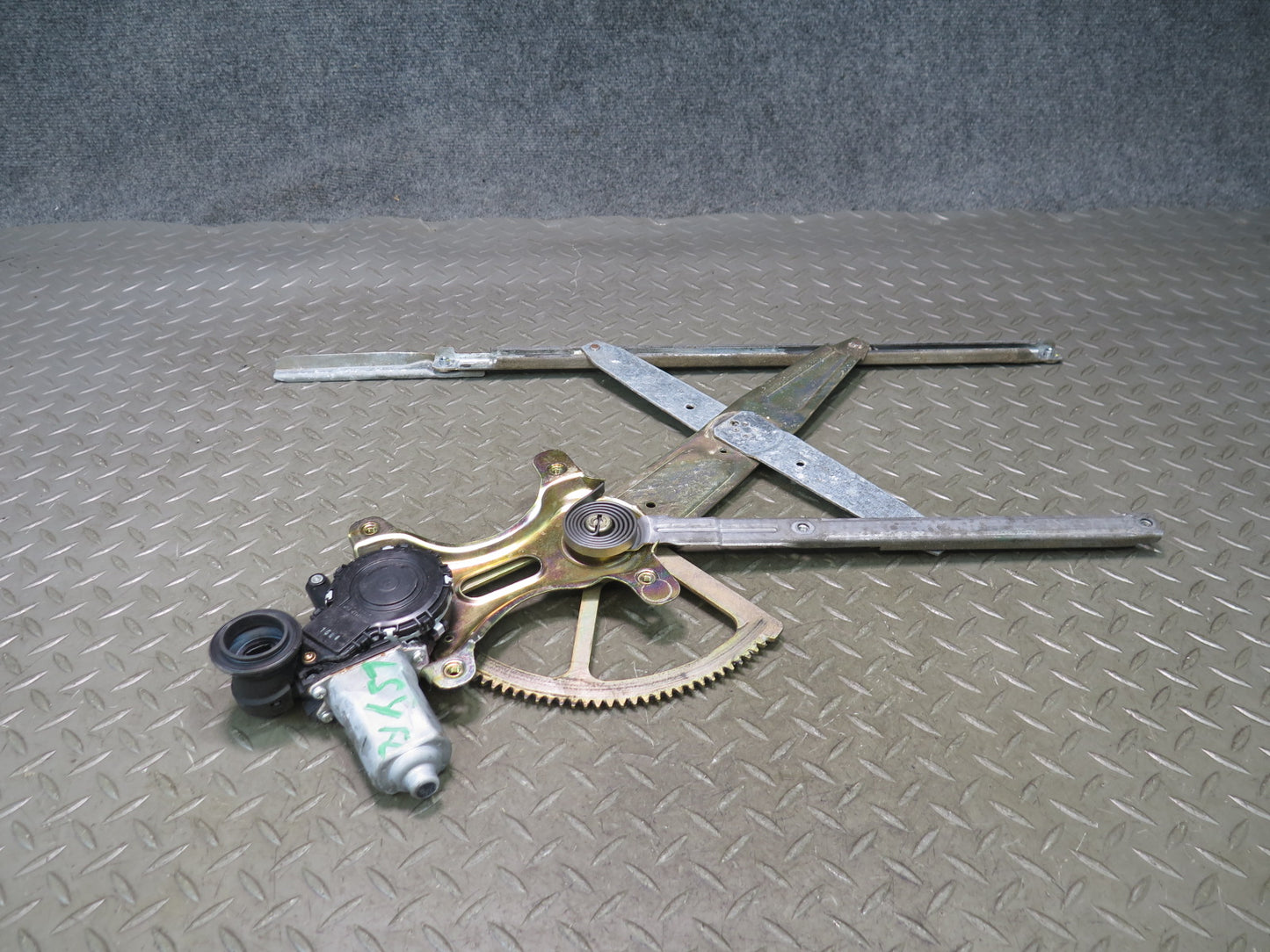 01-06 Lexus UCF30L LS430 Front Left Door Window Regulator w Motor OEM