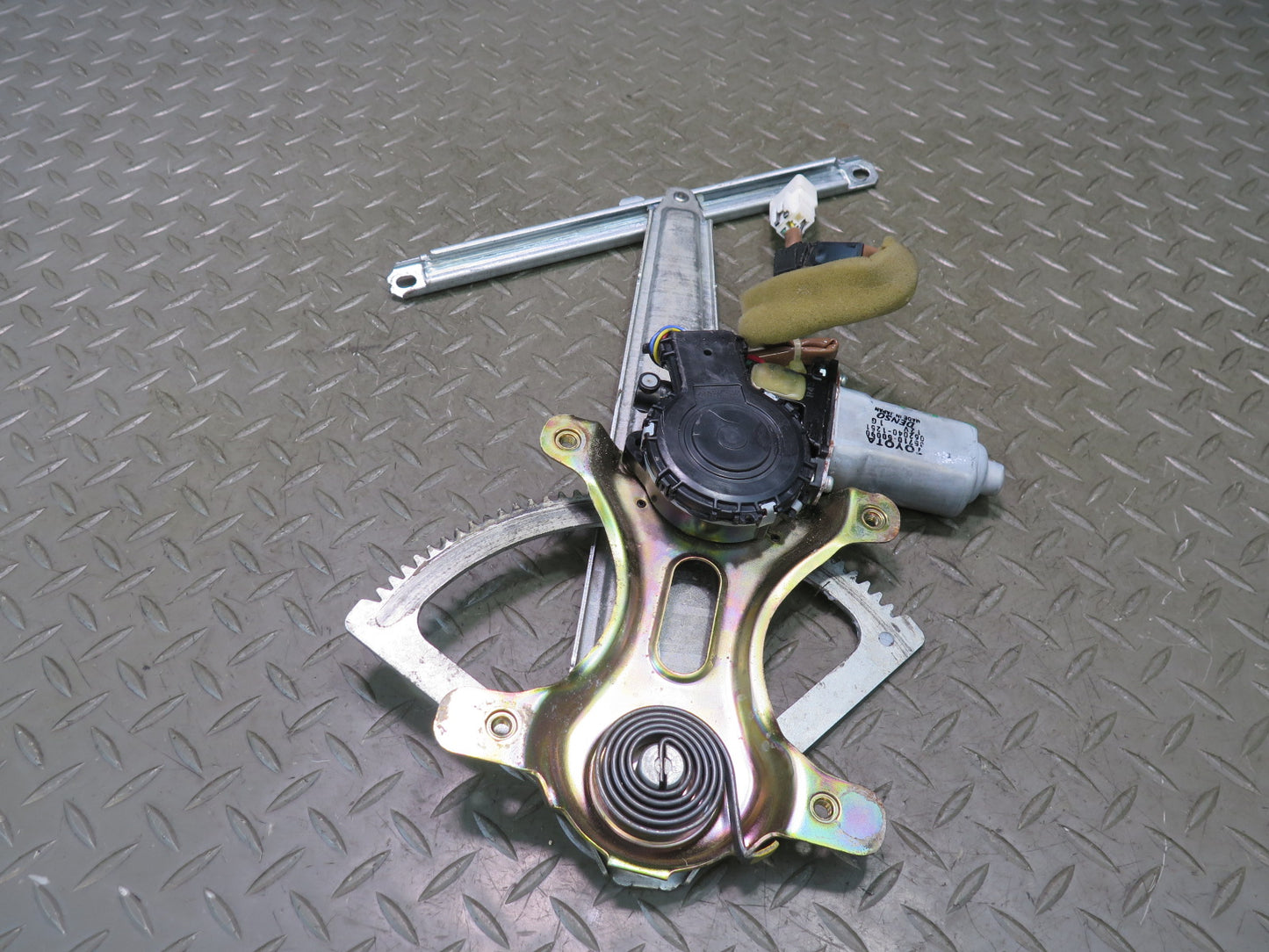01-06 Lexus UCF30L LS430 Rear Right Door Window Regulator w Motor OEM