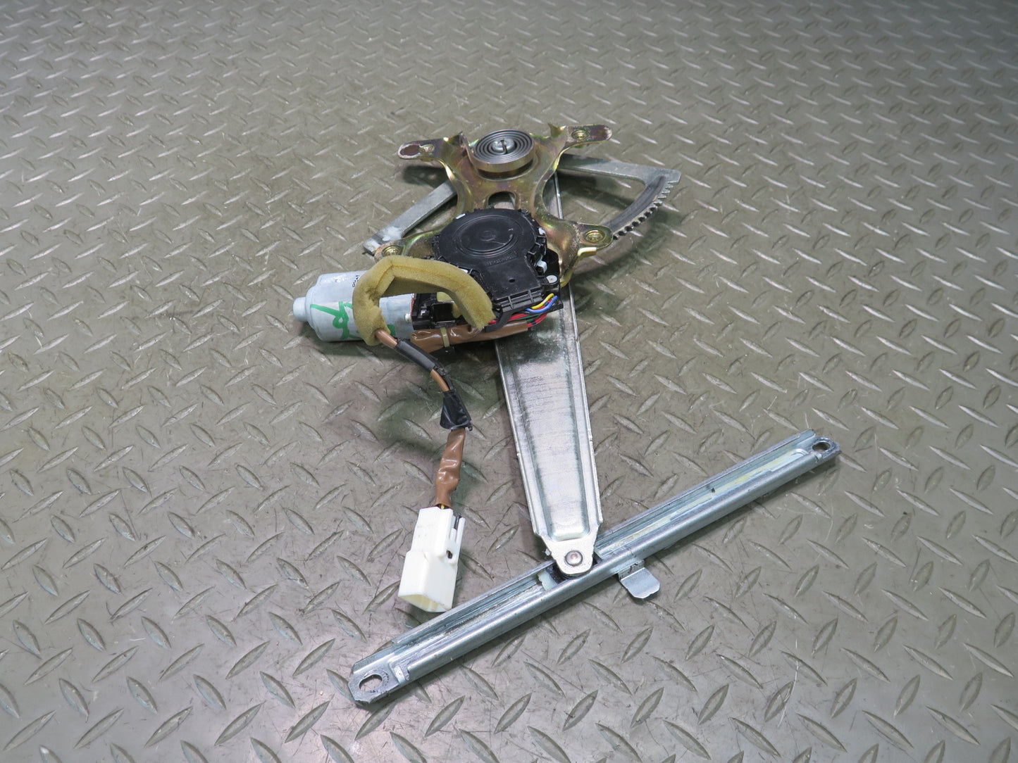 01-06 Lexus UCF30L LS430 Rear Right Door Window Regulator w Motor OEM