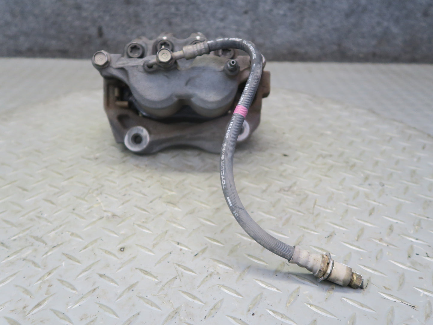 02-10 Lexus Z40 SC430 Set of 2 Front Left & Right Brake Caliper w Hoses 122K OEM