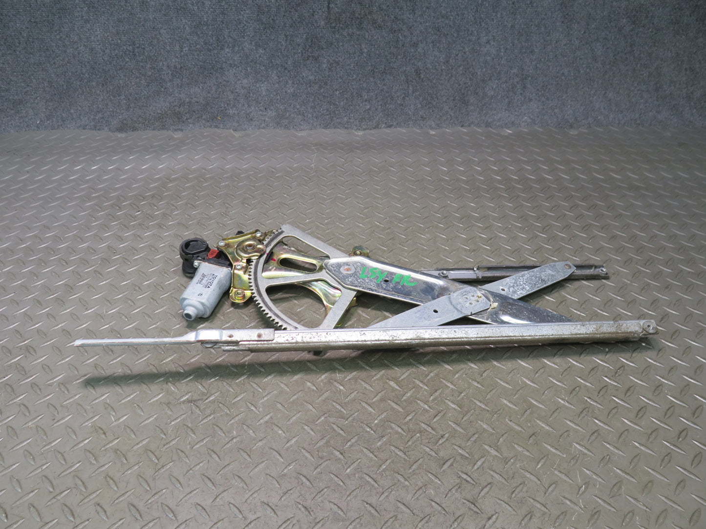 01-06 Lexus UCF30L LS430 Front Right Door Window Regulator w Motor OEM