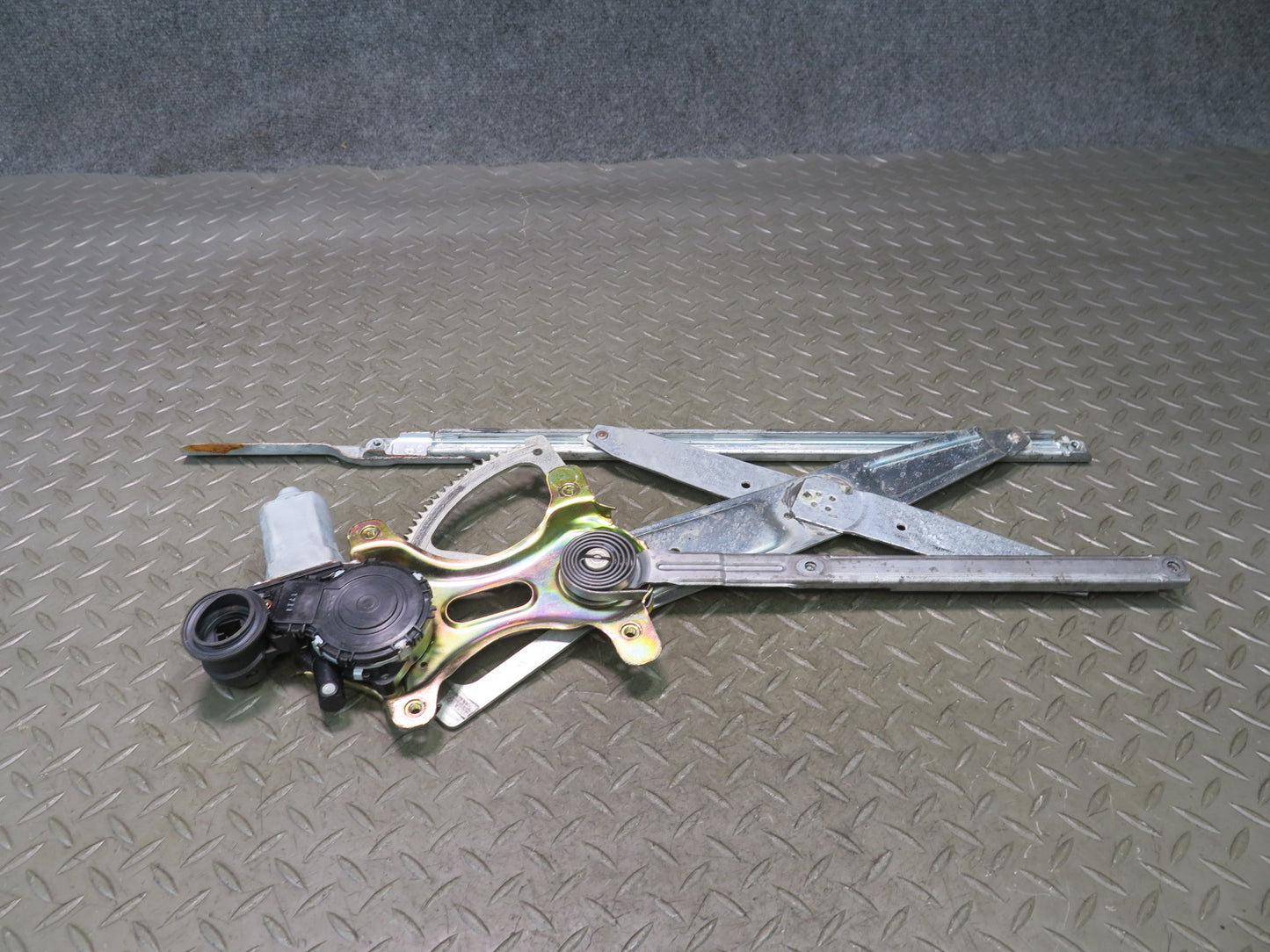 01-06 Lexus UCF30L LS430 Front Right Door Window Regulator w Motor OEM