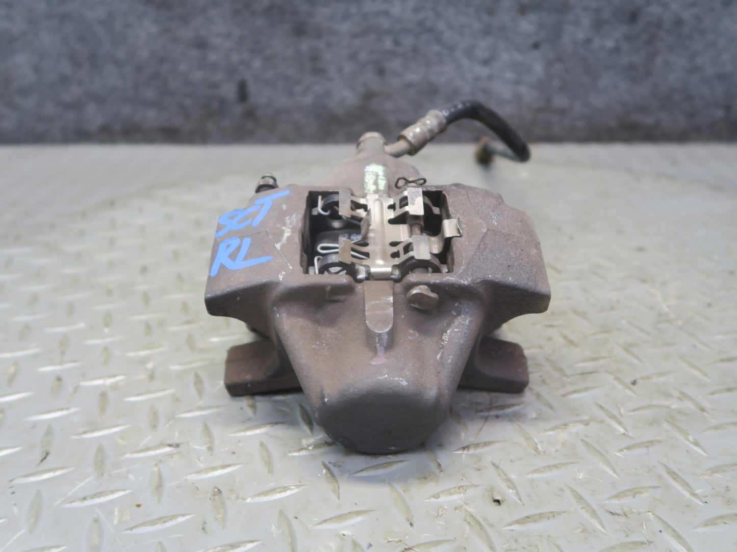 02-10 Lexus UZZ40L SC430 Set of 2 Rear Left & Right Brake Caliper 122K Miles OEM