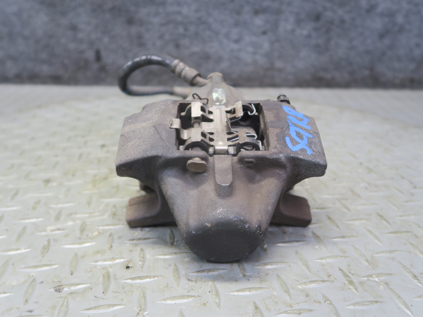 02-10 Lexus UZZ40L SC430 Set of 2 Rear Left & Right Brake Caliper 122K Miles OEM