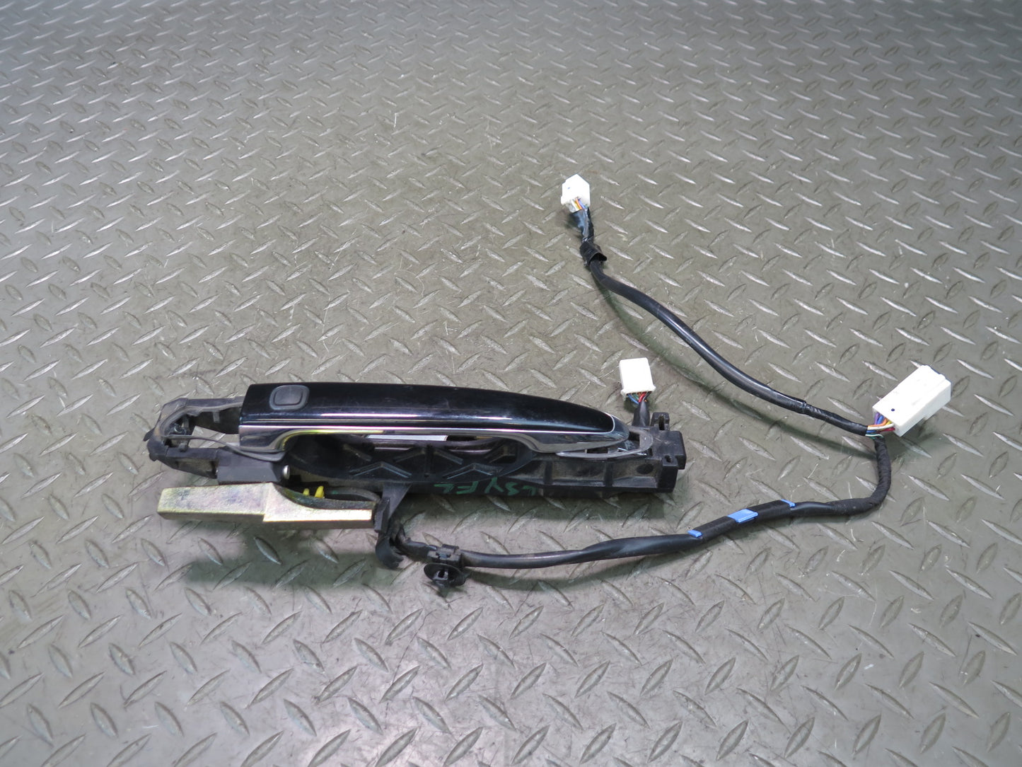 04-06 Lexus UCF30L LS430 Front Left & Right Door Exterior Handle Keyless Set OEM