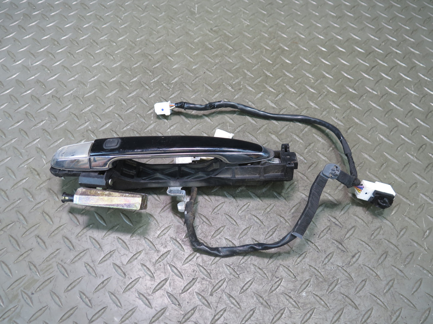 04-06 Lexus UCF30L LS430 Rear Left & Right Door Exterior Handle Keyless Set OEM
