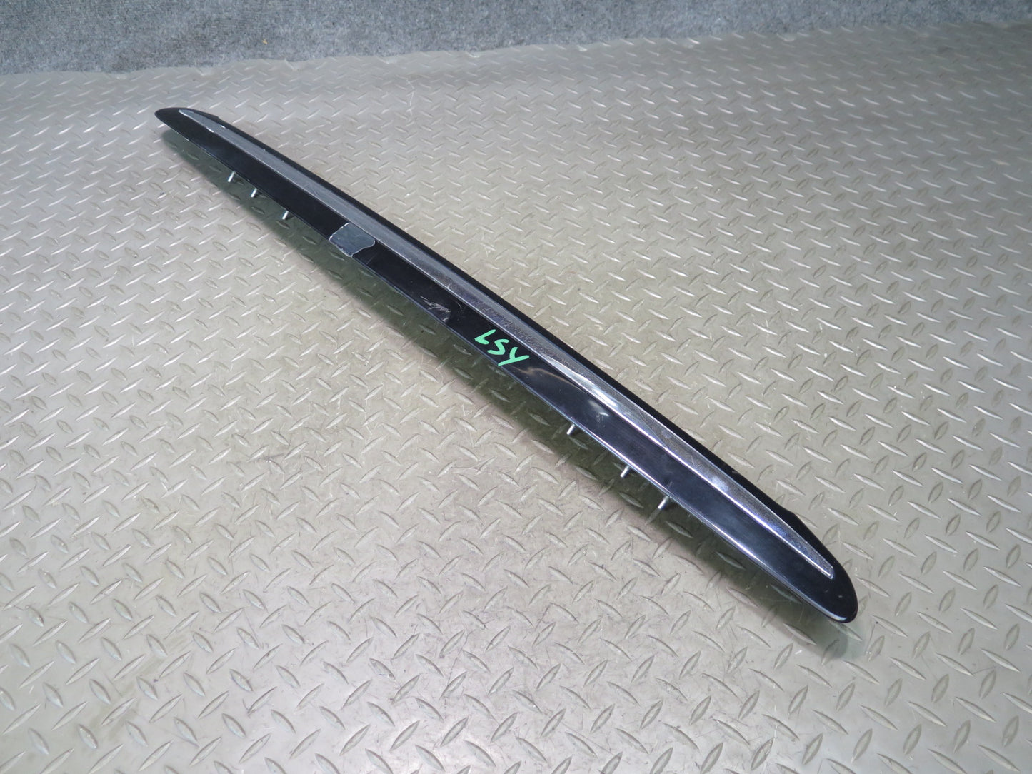 04-06 Lexus UCF30L LS430 Rear Trunk License Light Trim Molding Cover Panel OEM