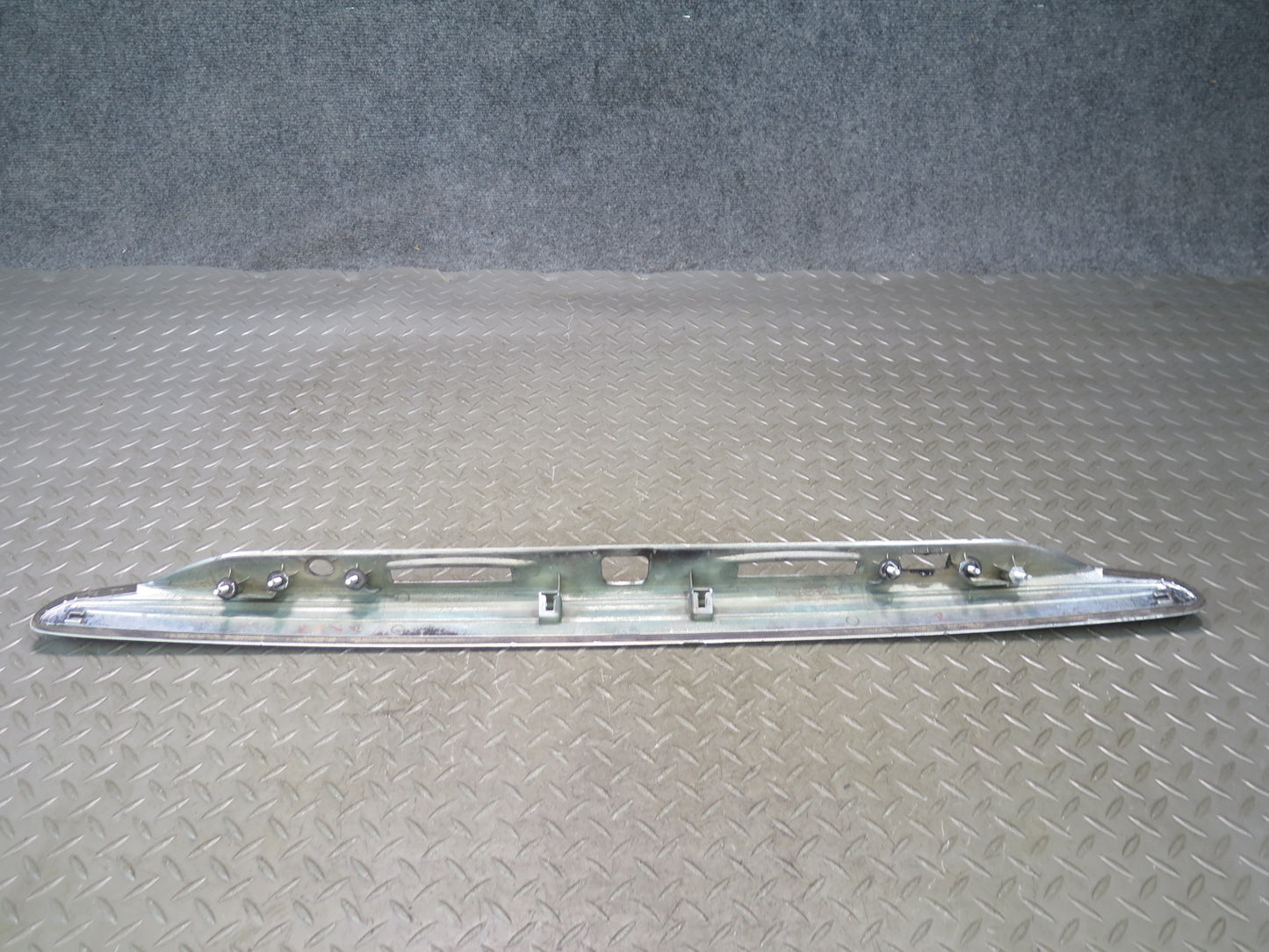 04-06 Lexus UCF30L LS430 Rear Trunk License Light Trim Molding Cover Panel OEM