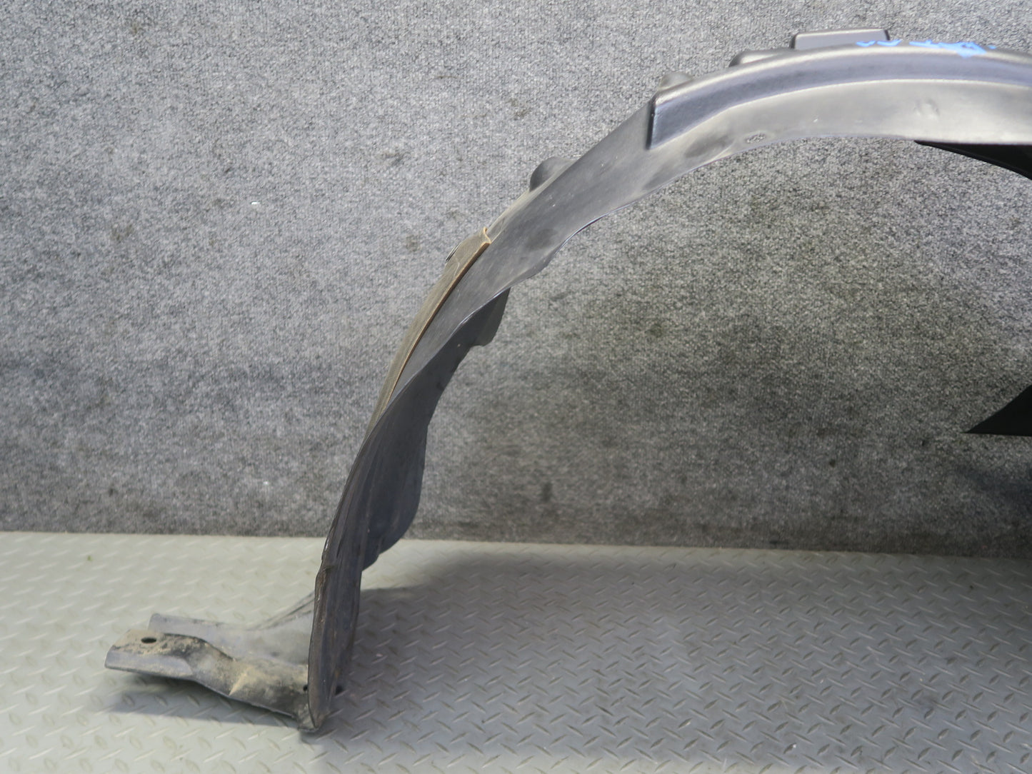 02-05 Lexus UZZ40L SC430 Front Right Fender Liner Splash Shield Guard Cover OEM