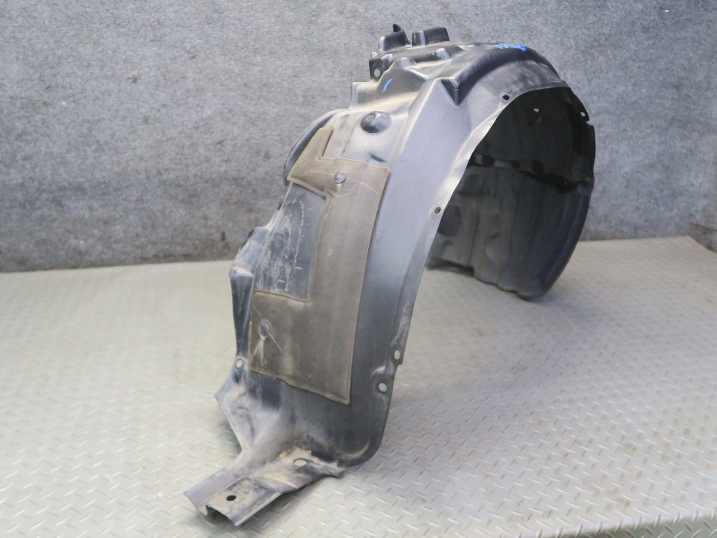 02-05 Lexus UZZ40L SC430 Front Right Fender Liner Splash Shield Guard Cover OEM