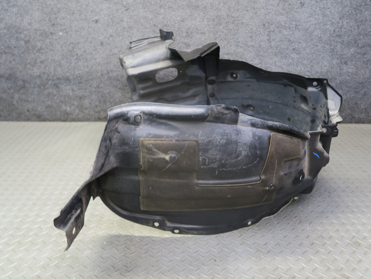 02-05 Lexus UZZ40L SC430 Front Right Fender Liner Splash Shield Guard Cover OEM