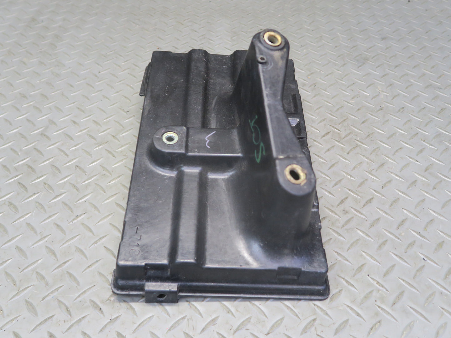 02-10 Lexus UZZ40L SC430 Battery Tray Holder Support Bracket 74431-24030 OEM