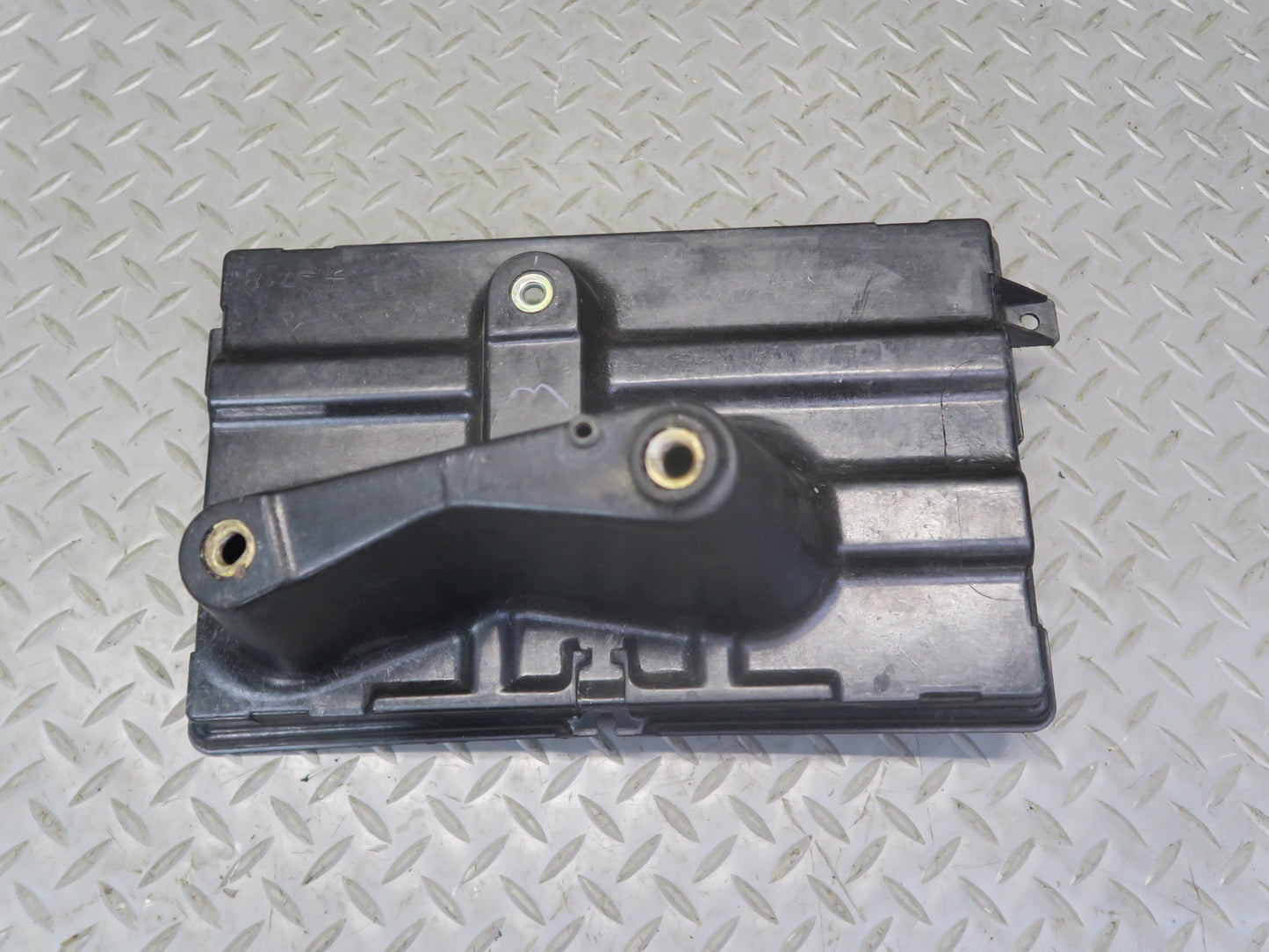 02-10 Lexus UZZ40L SC430 Battery Tray Holder Support Bracket 74431-24030 OEM
