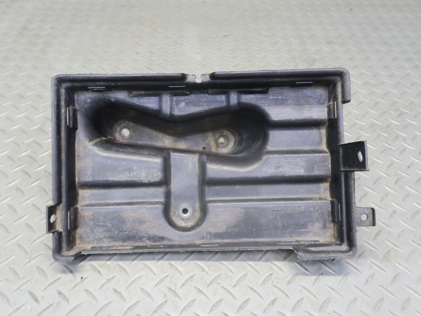 02-10 Lexus UZZ40L SC430 Battery Tray Holder Support Bracket 74431-24030 OEM