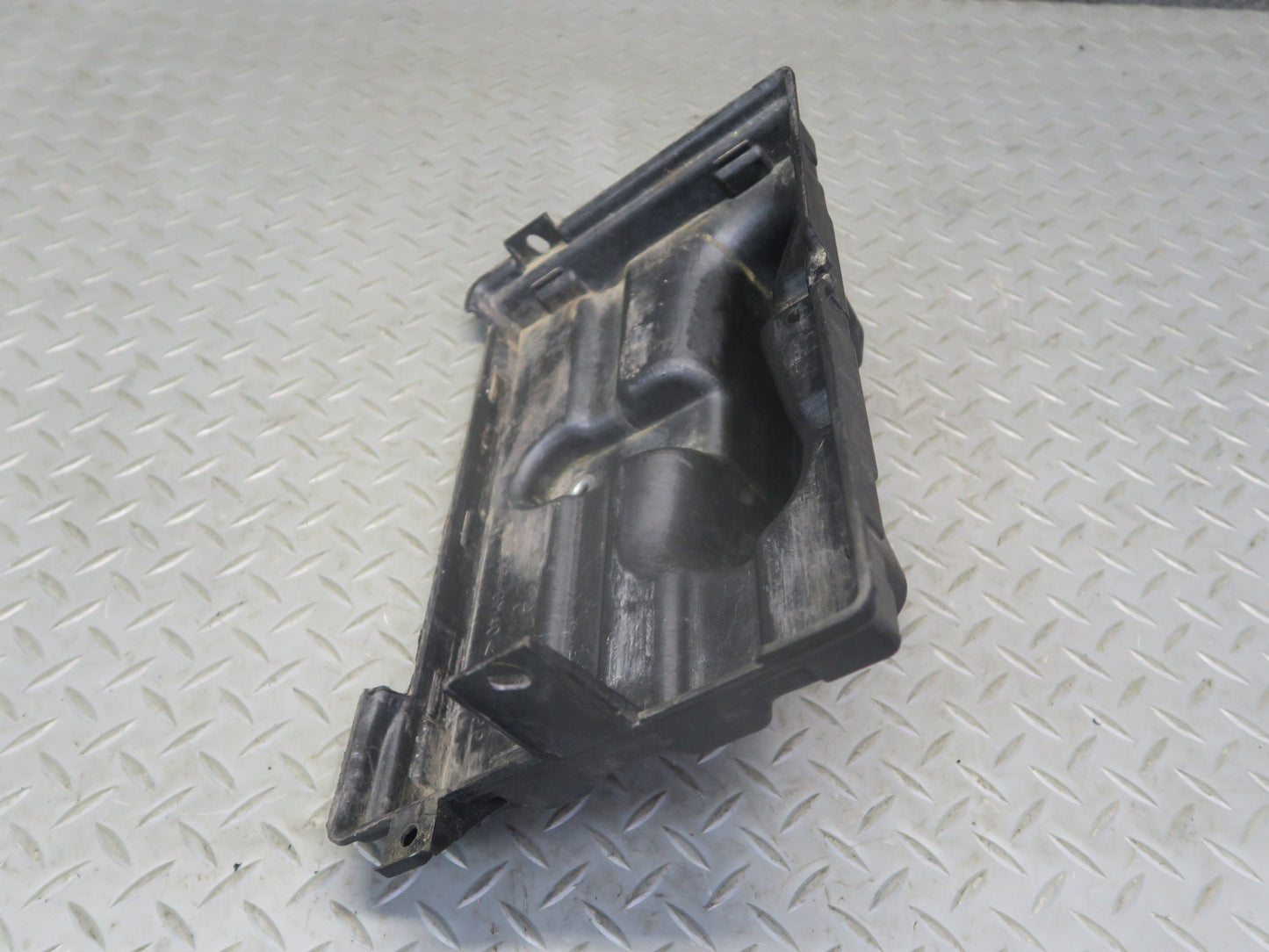 02-10 Lexus UZZ40L SC430 Battery Tray Holder Support Bracket 74431-24030 OEM