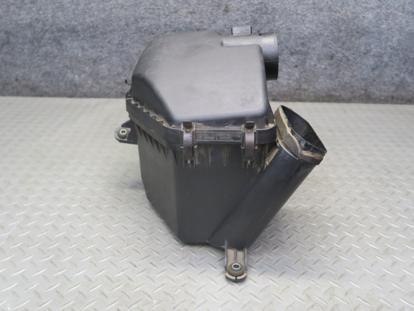 02-10 Lexus UZZ40L SC430 3UZFE Air Intake Cleaner Filter Box w MAF Sensor OEM