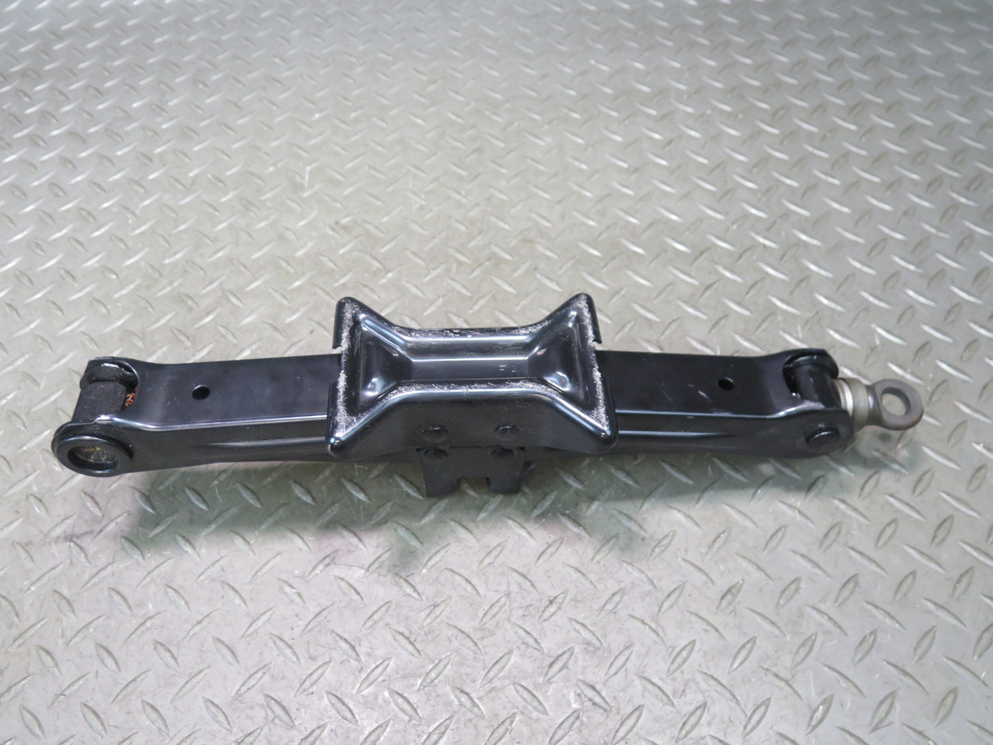 01-06 Lexus UCF30L LS430 Emergency Spare Tire Lift Jack w Handle OEM