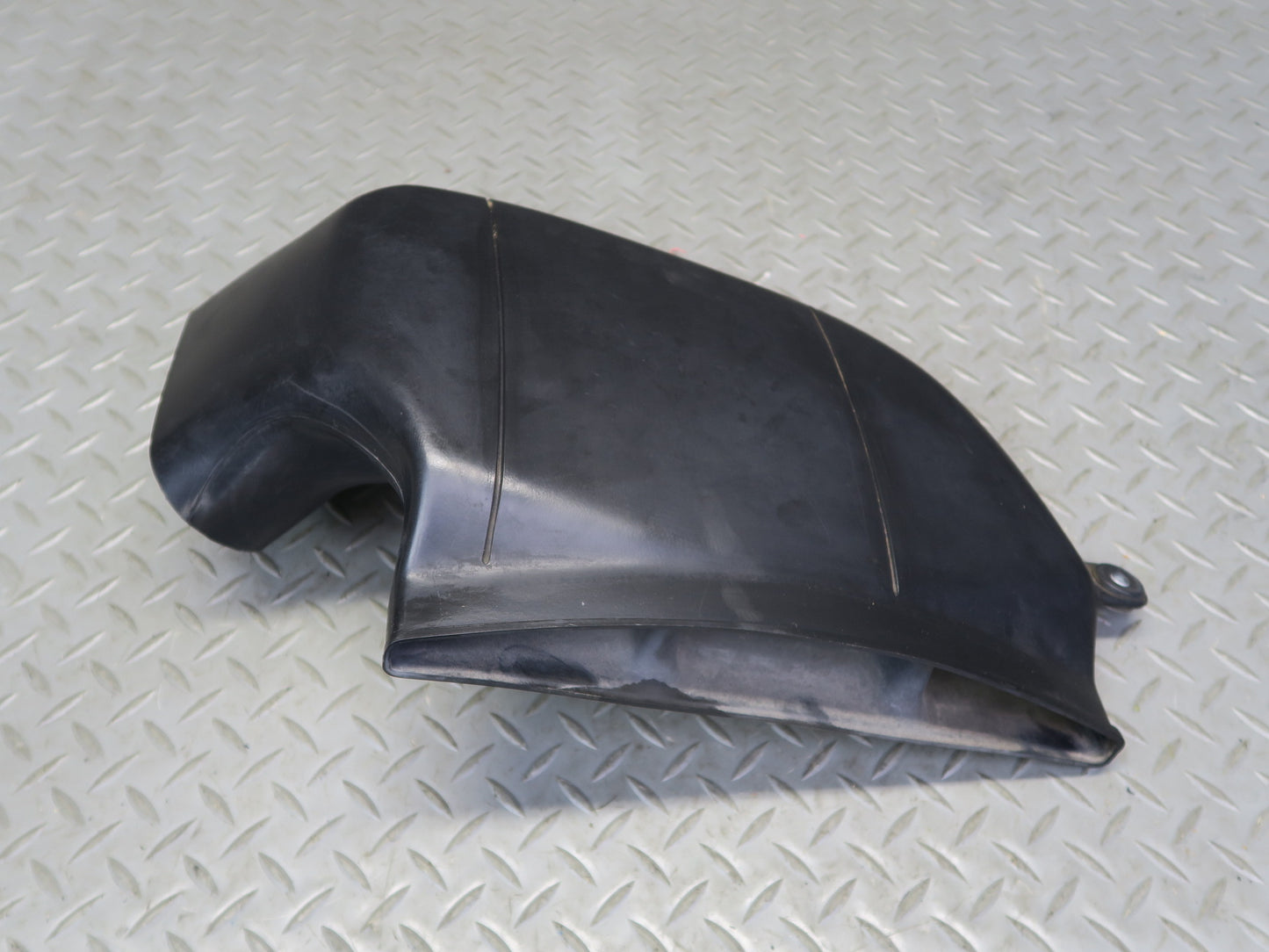 02-10 Lexus UZZ40L SC430 Air Intake Inlet Scoop Duct Tube 17751-50060 OEM