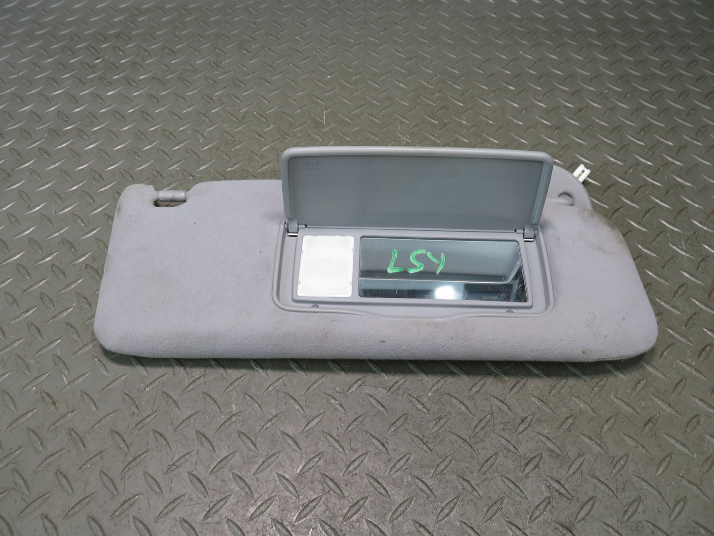 01-06 Lexus UCF30L LS430 Set of 2 Front Left & Right Sun Visor OEM