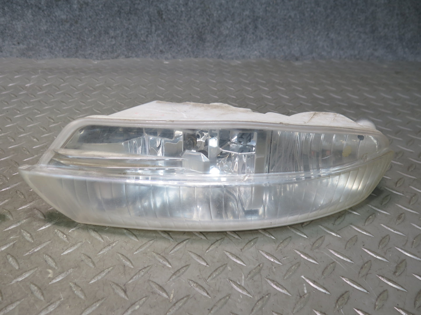 04-06 Lexus LS430 UCF30L Set of 2 Front Left & Right Fog Light Lamp OEM