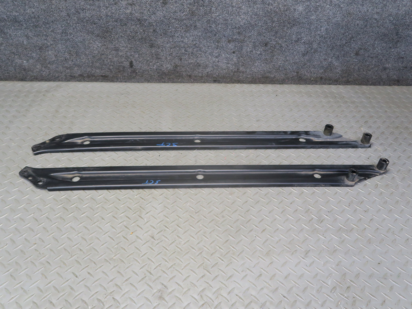 02-10 Lexus UZZ40L SC430 Set of 4 Rear Suspension Mounting Brace Plate 122K OEM