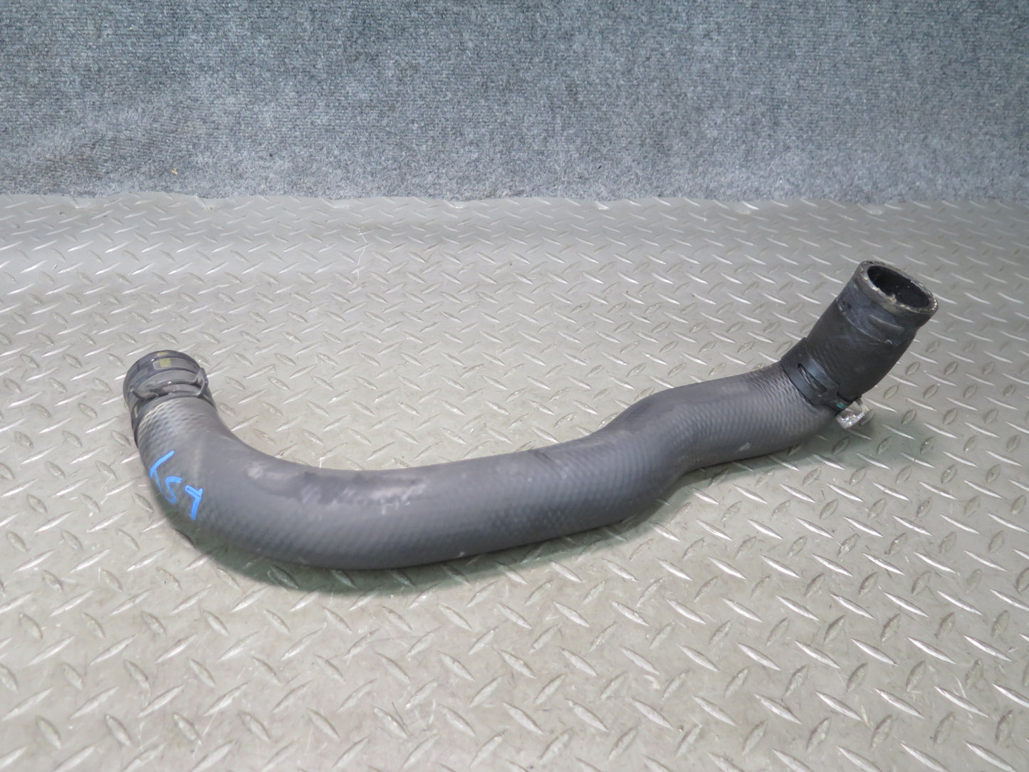 01-06 Lexus UCF30L LS430 Set of 2 Engine Radiator Coolant Hose Pipe Line OEM