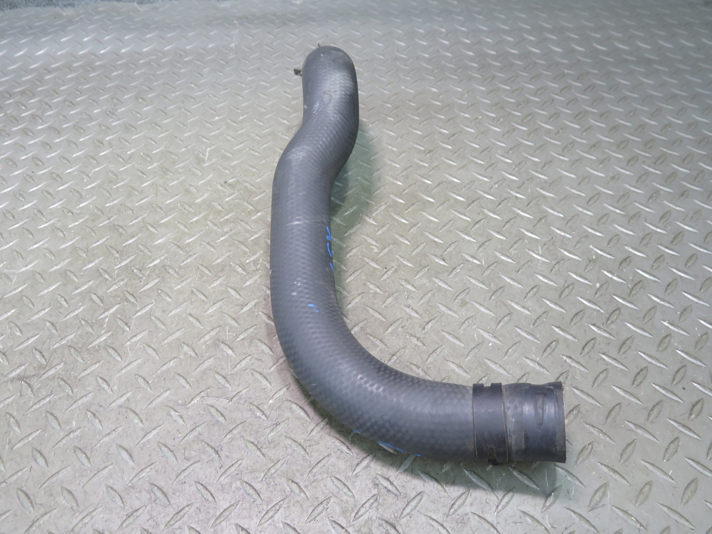 01-06 Lexus UCF30L LS430 Set of 2 Engine Radiator Coolant Hose Pipe Line OEM