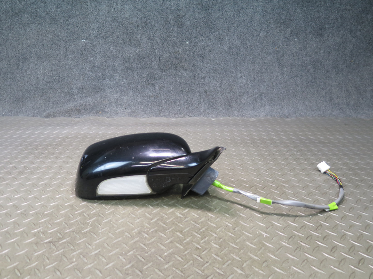 04-06 Lexus UCF30L LS430 Right Exterior Side View Heated Power Mirror OEM
