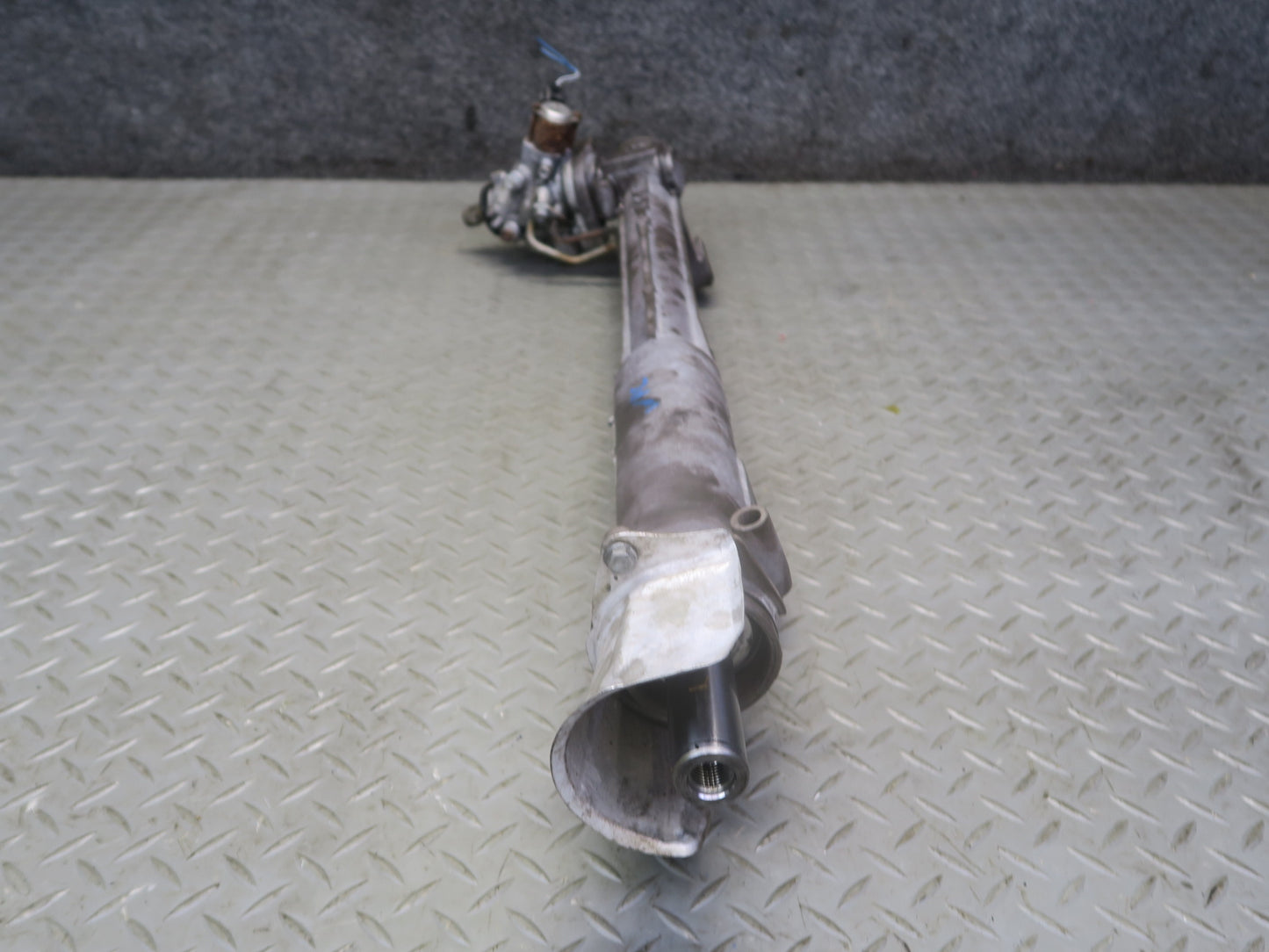 2003-2006 Porsche Cayenne 955 Power Steering Rack & Pinion 7L5422055K