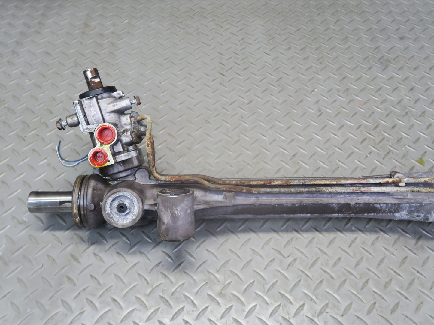 2003-2006 Porsche Cayenne 955 Power Steering Rack & Pinion 7L5422055K