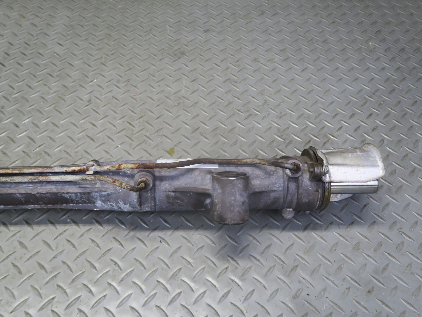2003-2006 Porsche Cayenne 955 Power Steering Rack & Pinion 7L5422055K