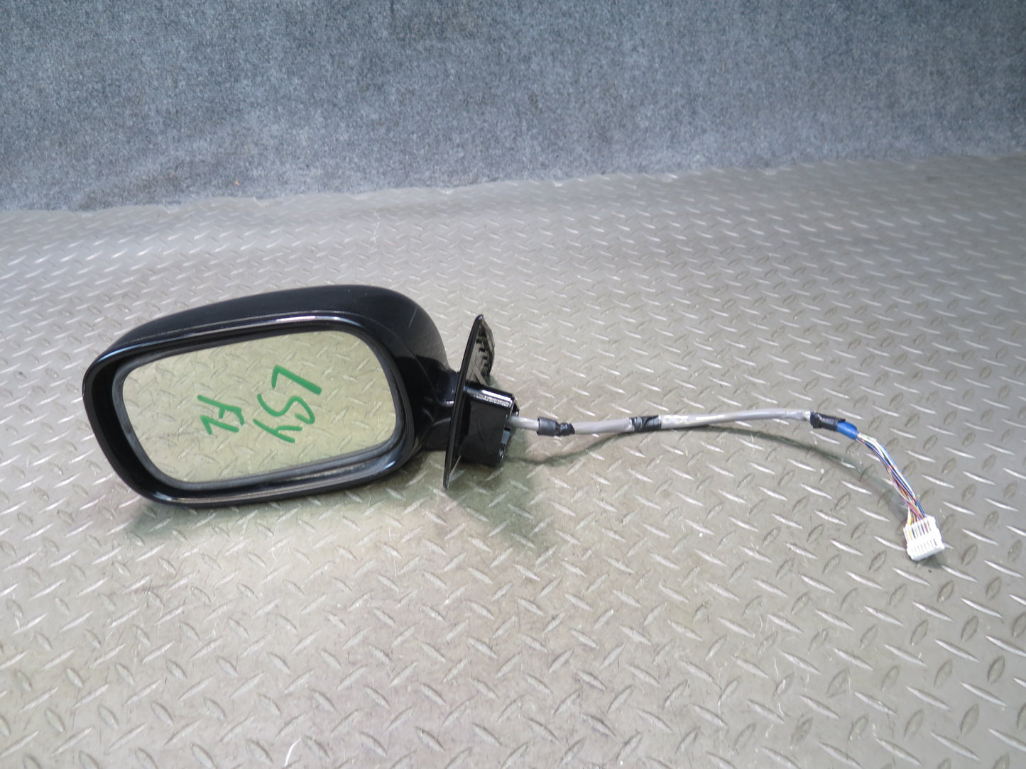 04-06 Lexus UCF30L LS430 Left Exterior Side View Heated Power Mirror OEM