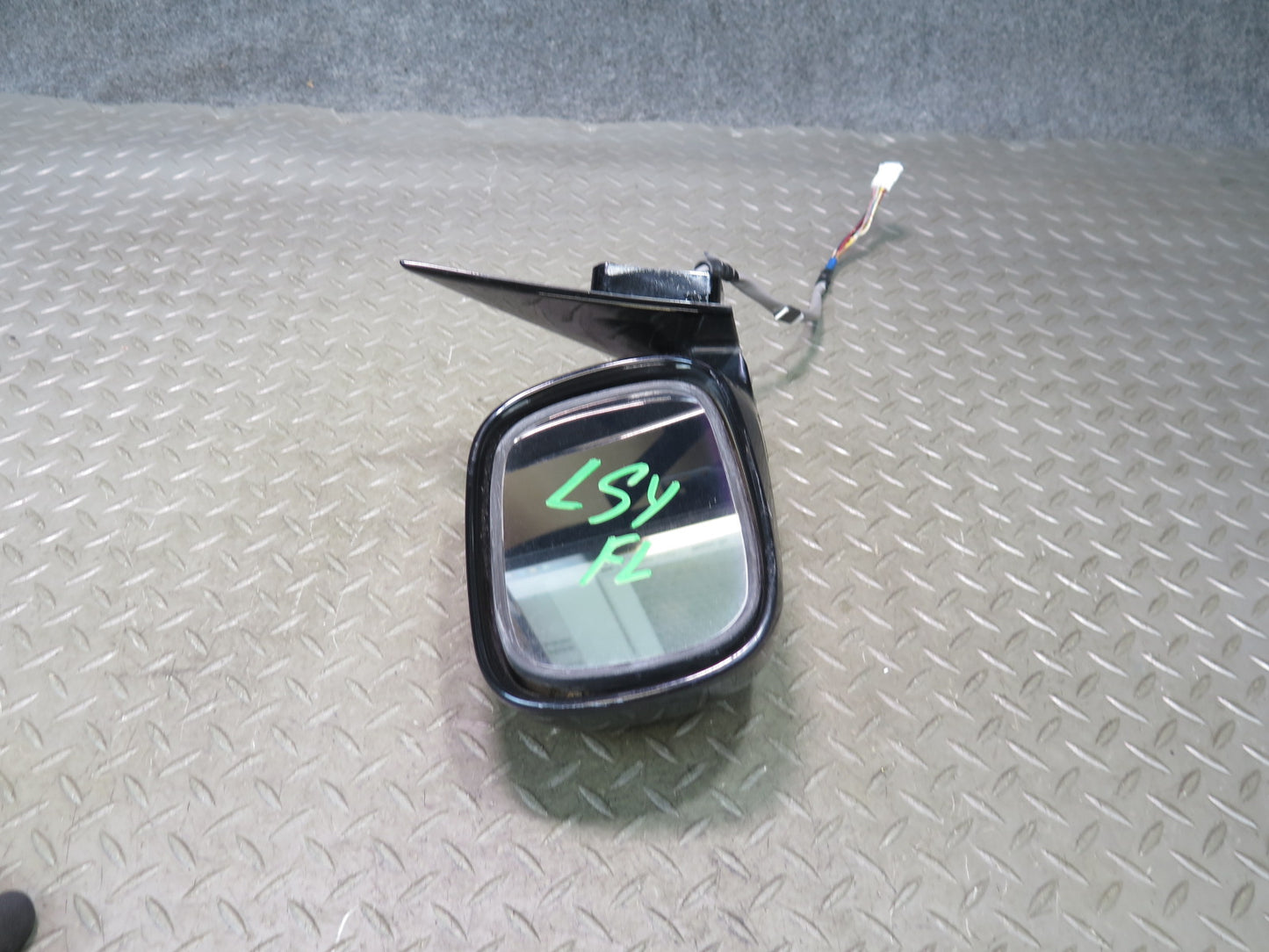 04-06 Lexus UCF30L LS430 Left Exterior Side View Heated Power Mirror OEM