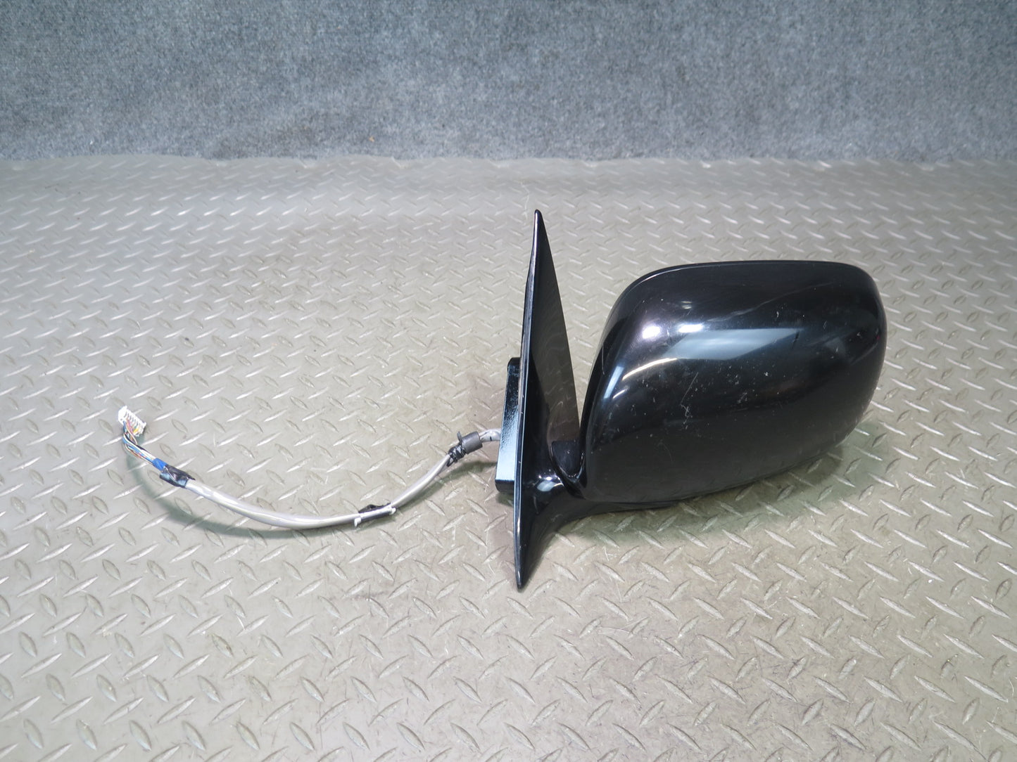 04-06 Lexus UCF30L LS430 Left Exterior Side View Heated Power Mirror OEM