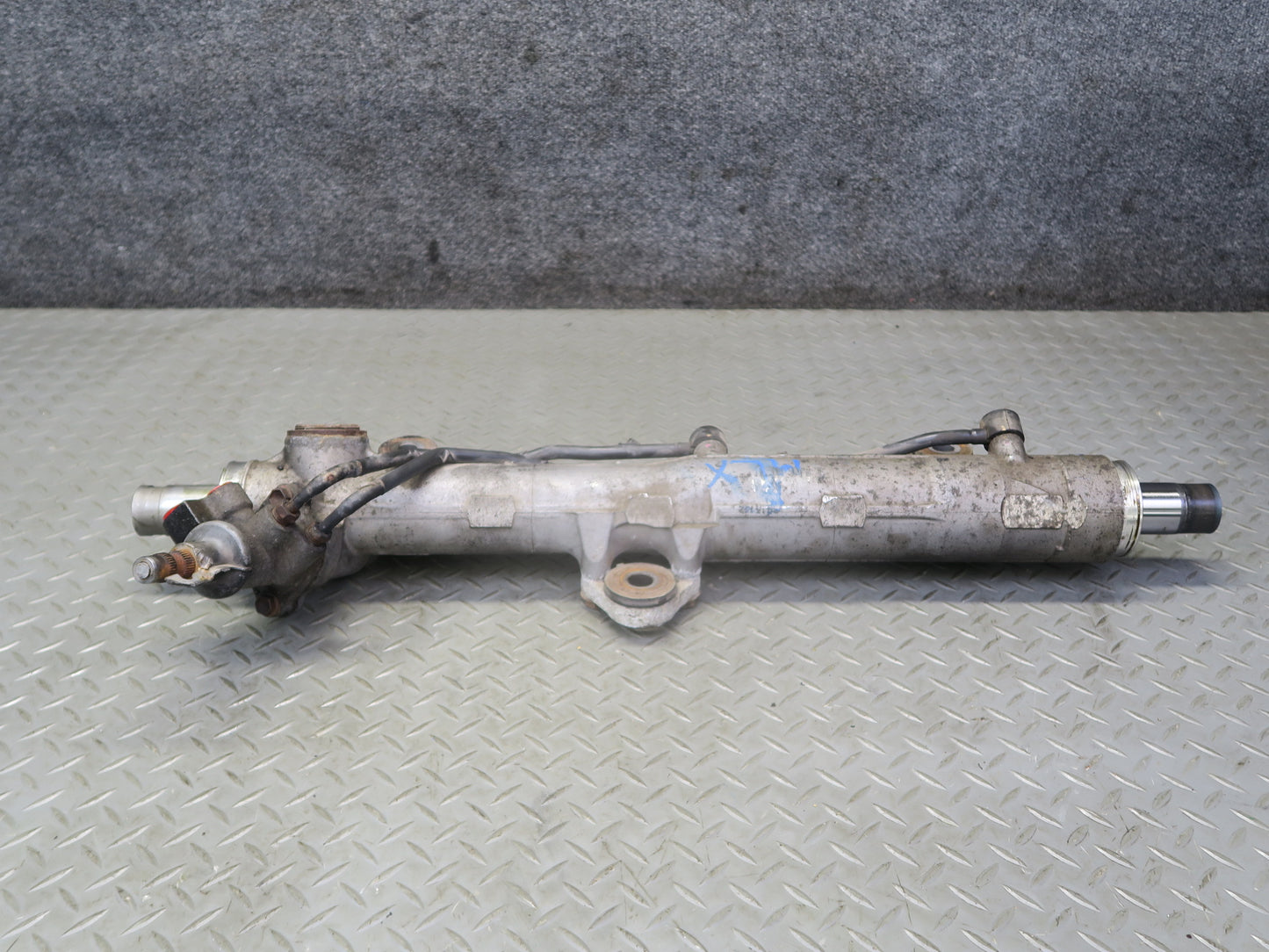 2008-2015 Lexus URJ201L LX570 Steering Gear Rack & Pinion Gear