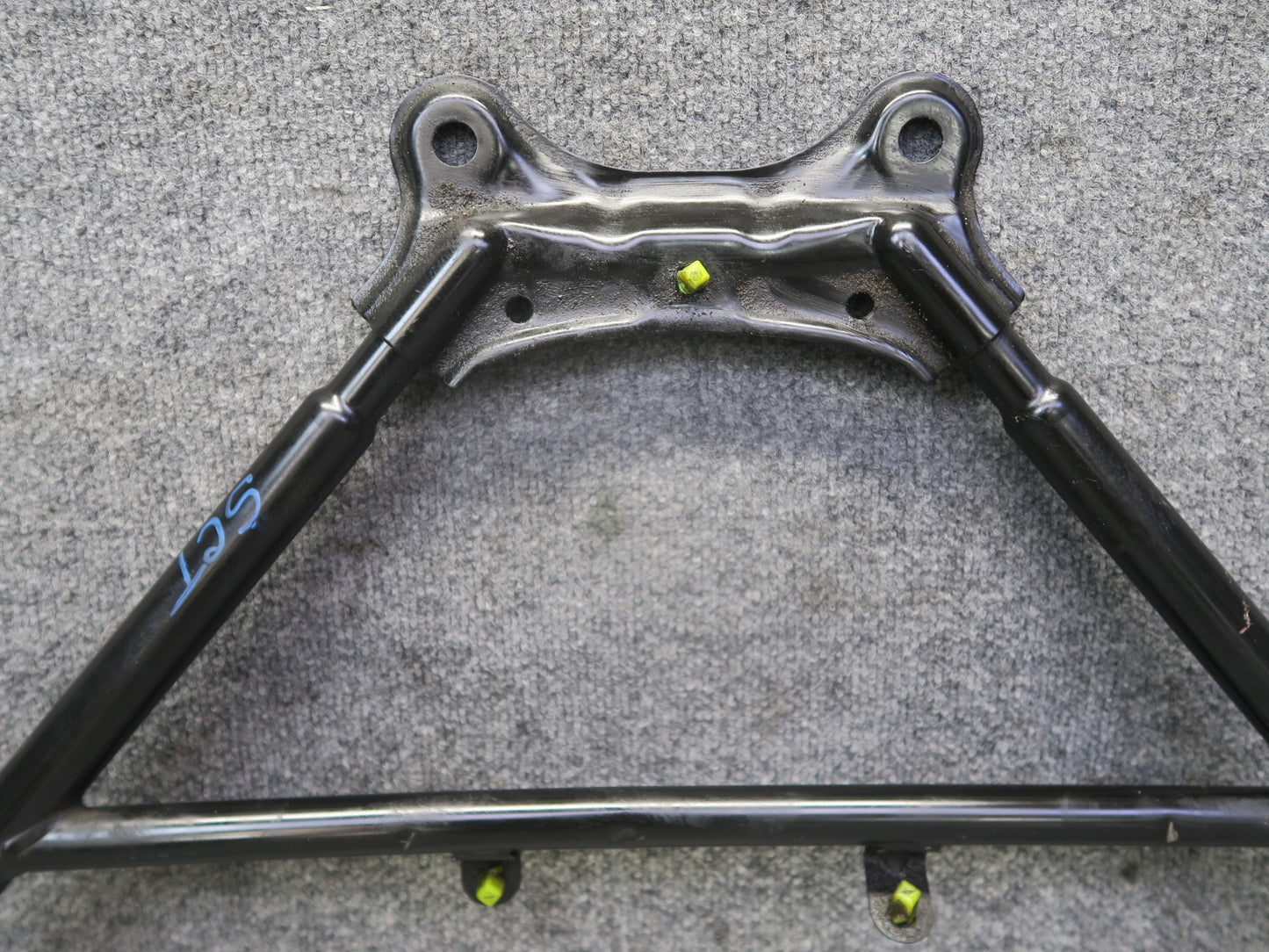 02-10 Lexus SC430 Front Suspension Lower Subframe Crossmember Brace Cradle OEM
