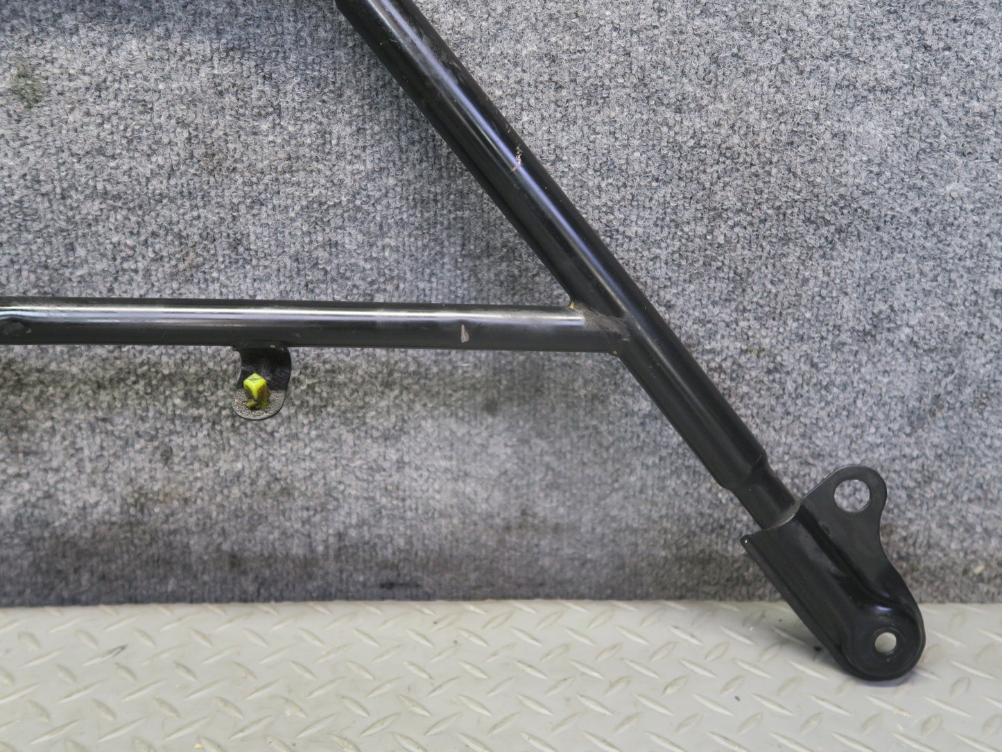 02-10 Lexus SC430 Front Suspension Lower Subframe Crossmember Brace Cradle OEM