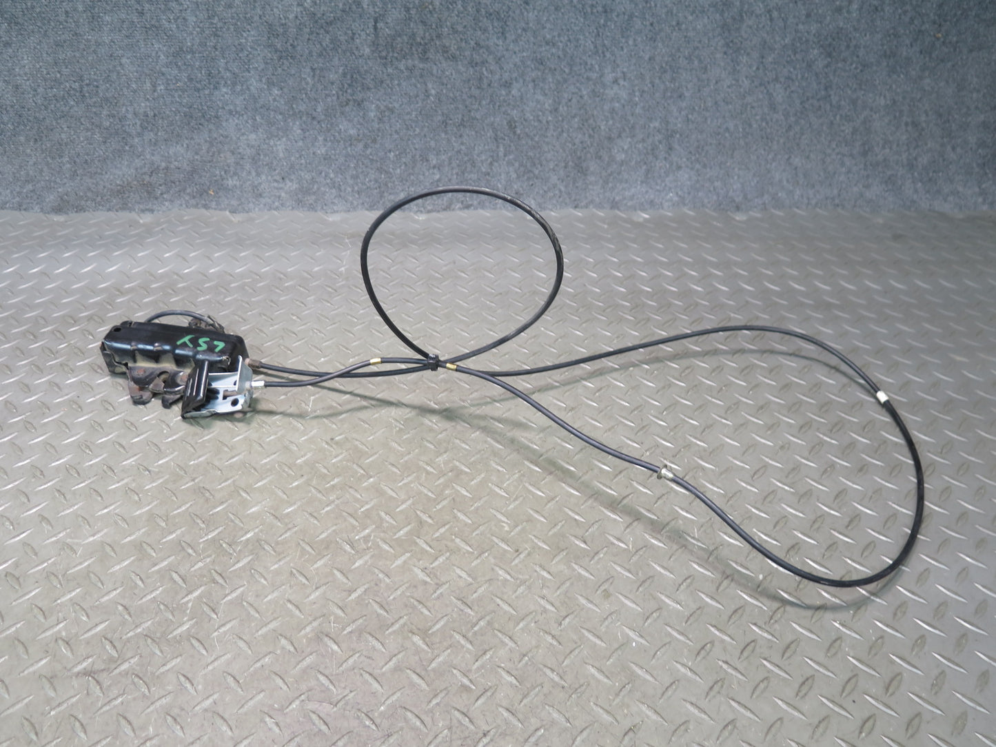 01-06 Lexus UCF30L LS430 Front Hood Lock Latch Cable Handle Set OEM